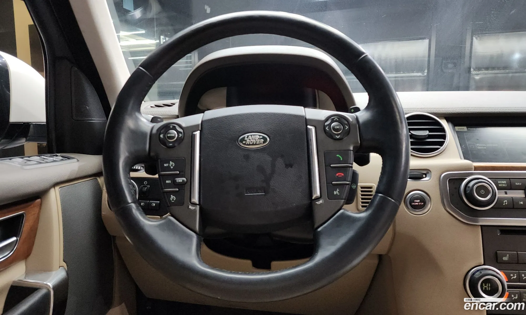 Land Rover Discovery 4 2016 — 5
