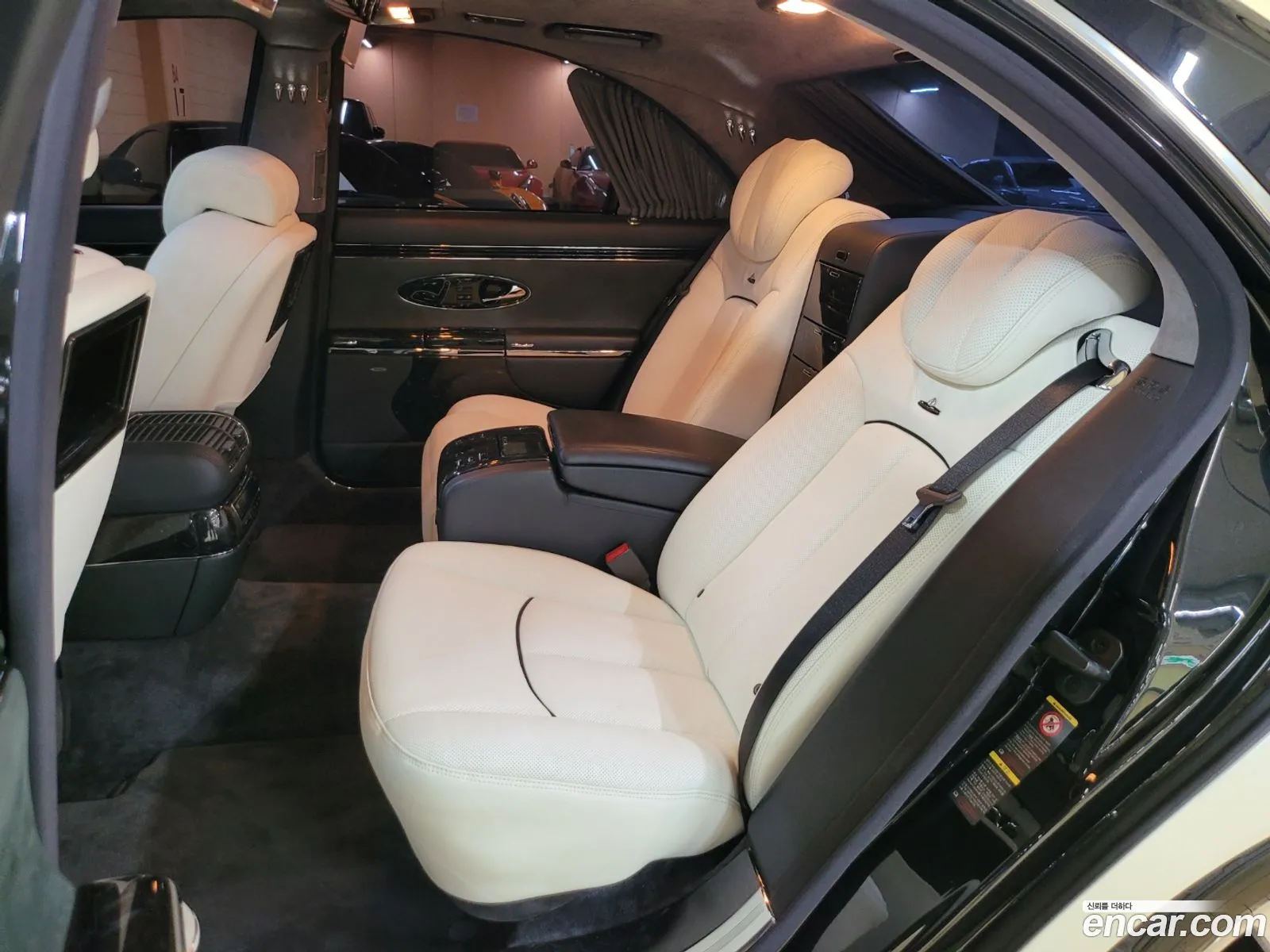 Maybach 57 2011 — 16