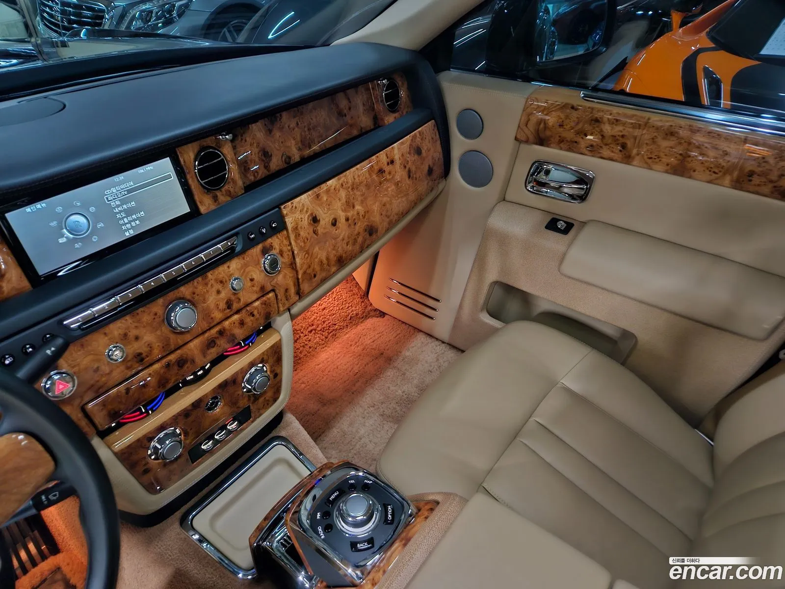 Rolls-Royce Phantom 2014 — 8
