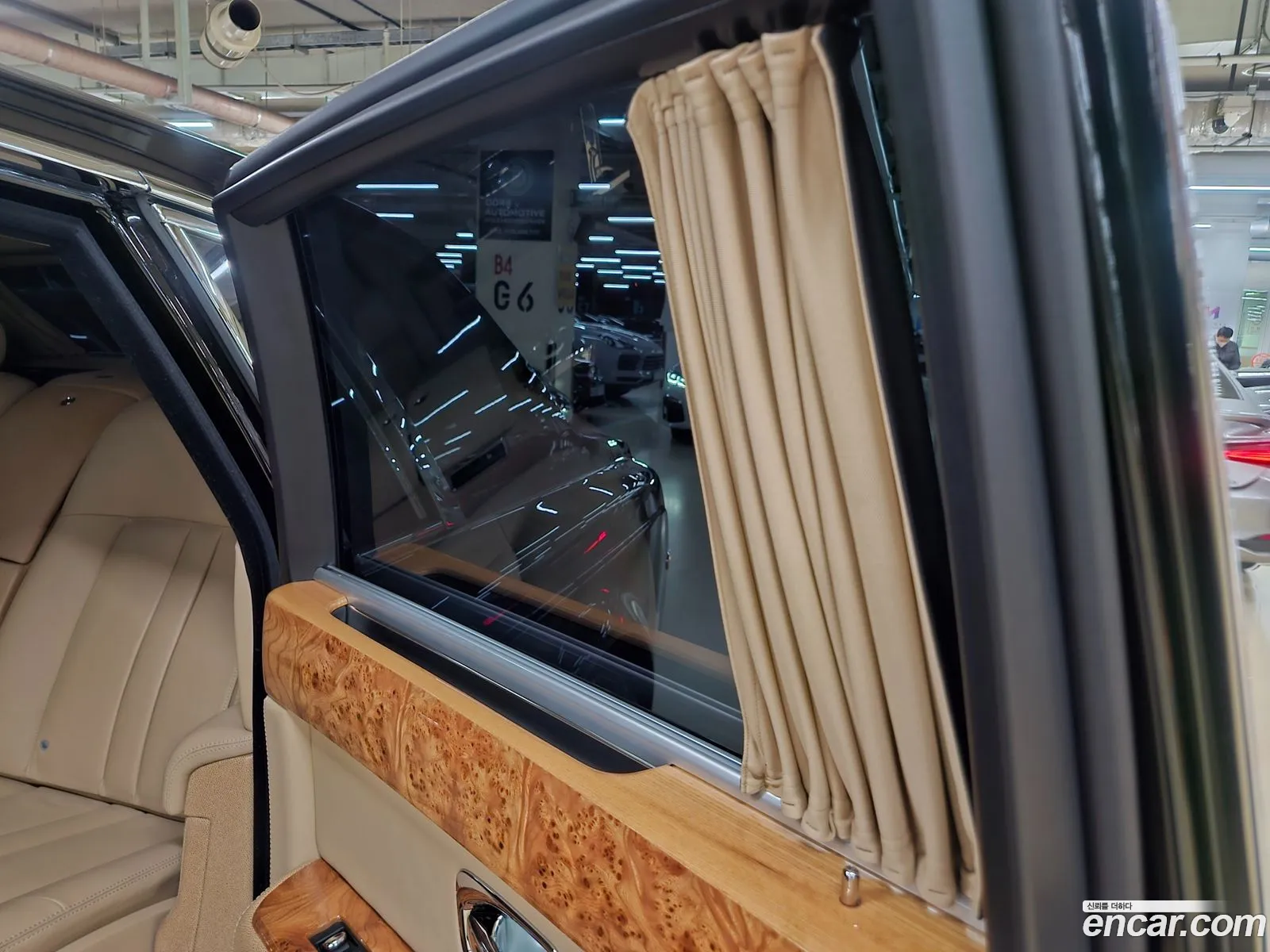 Rolls-Royce Phantom 2014 — 12
