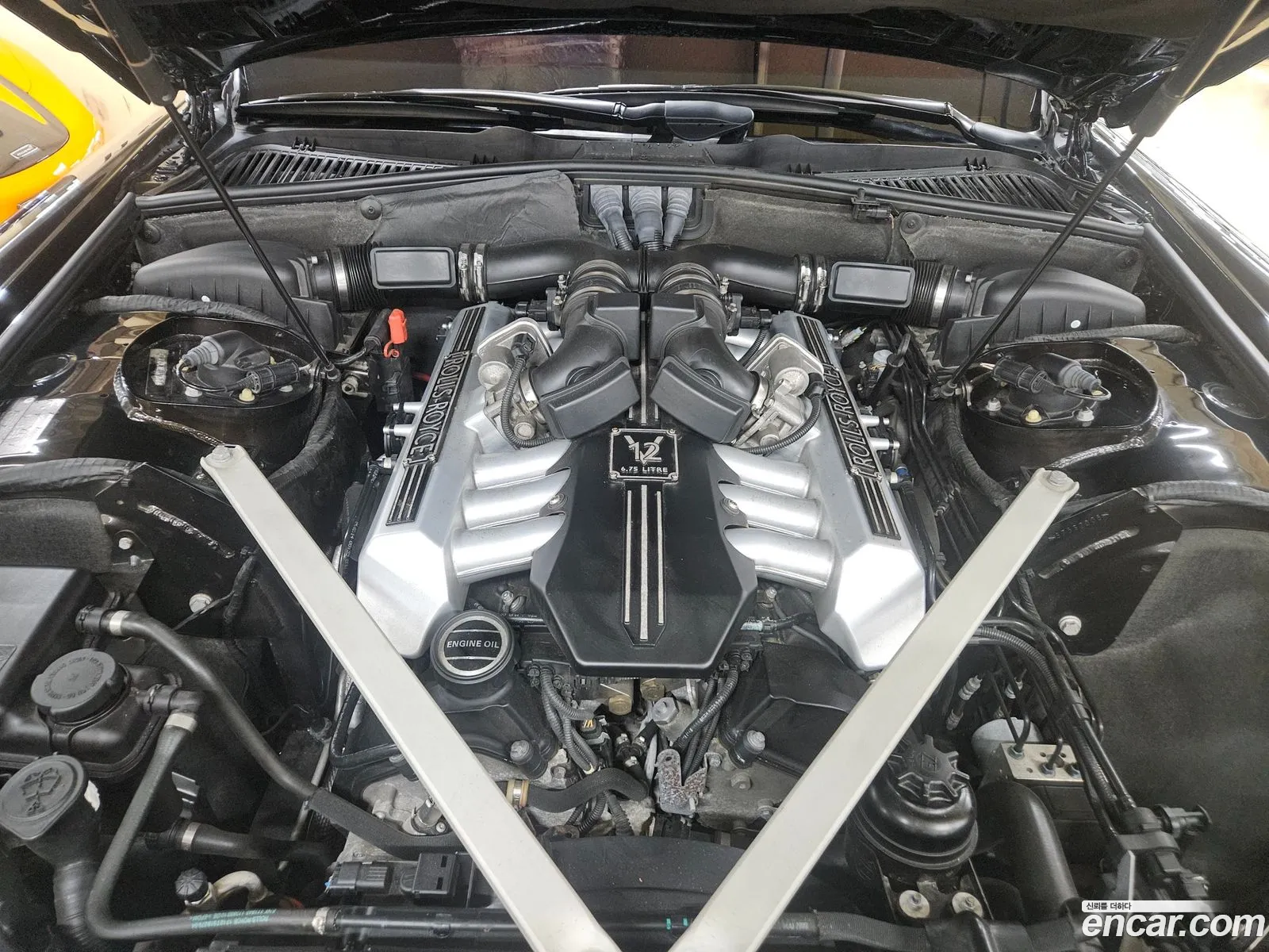Rolls-Royce Phantom 2014 — 19