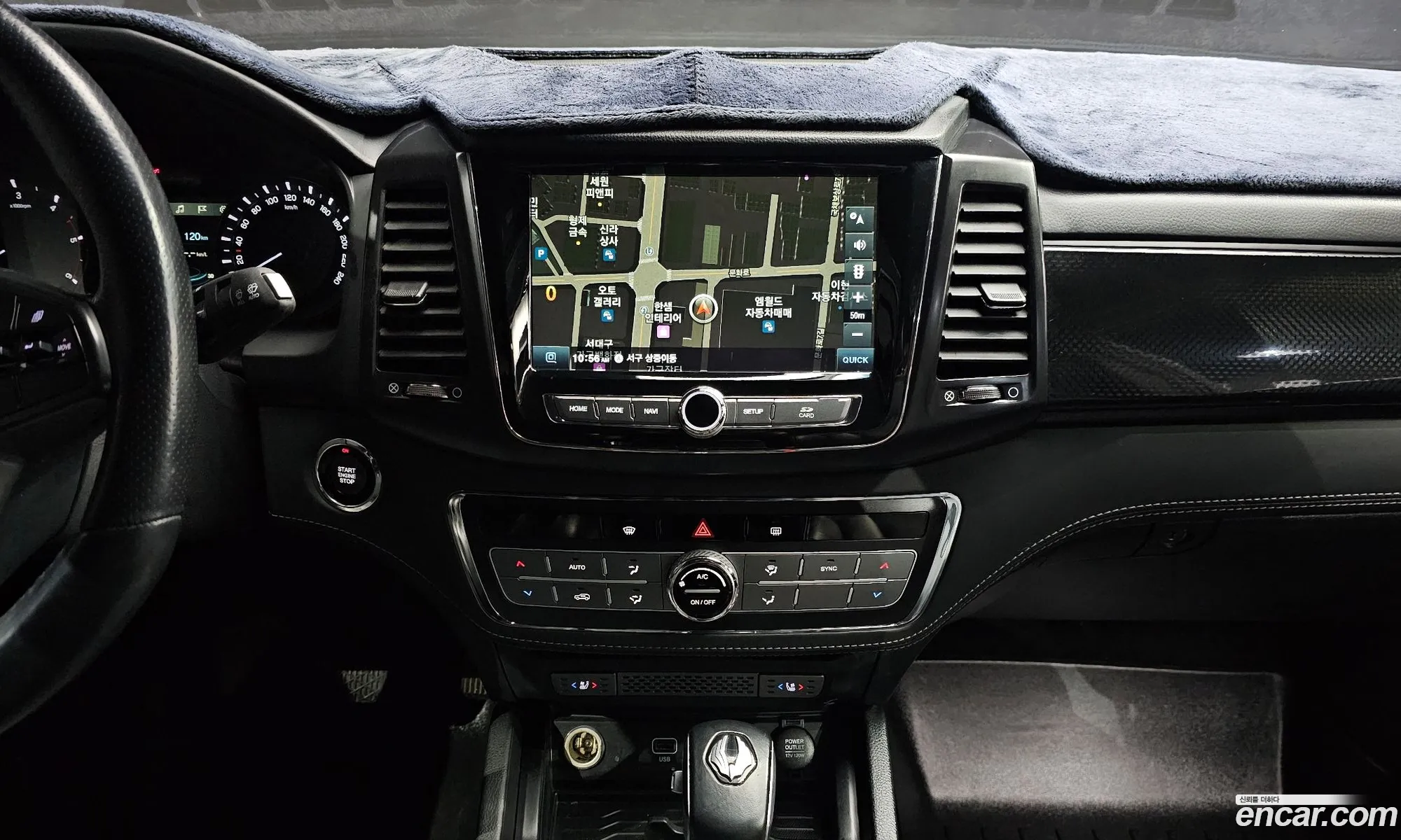 KG Mobility (SsangYong) Rexton Sports Khan