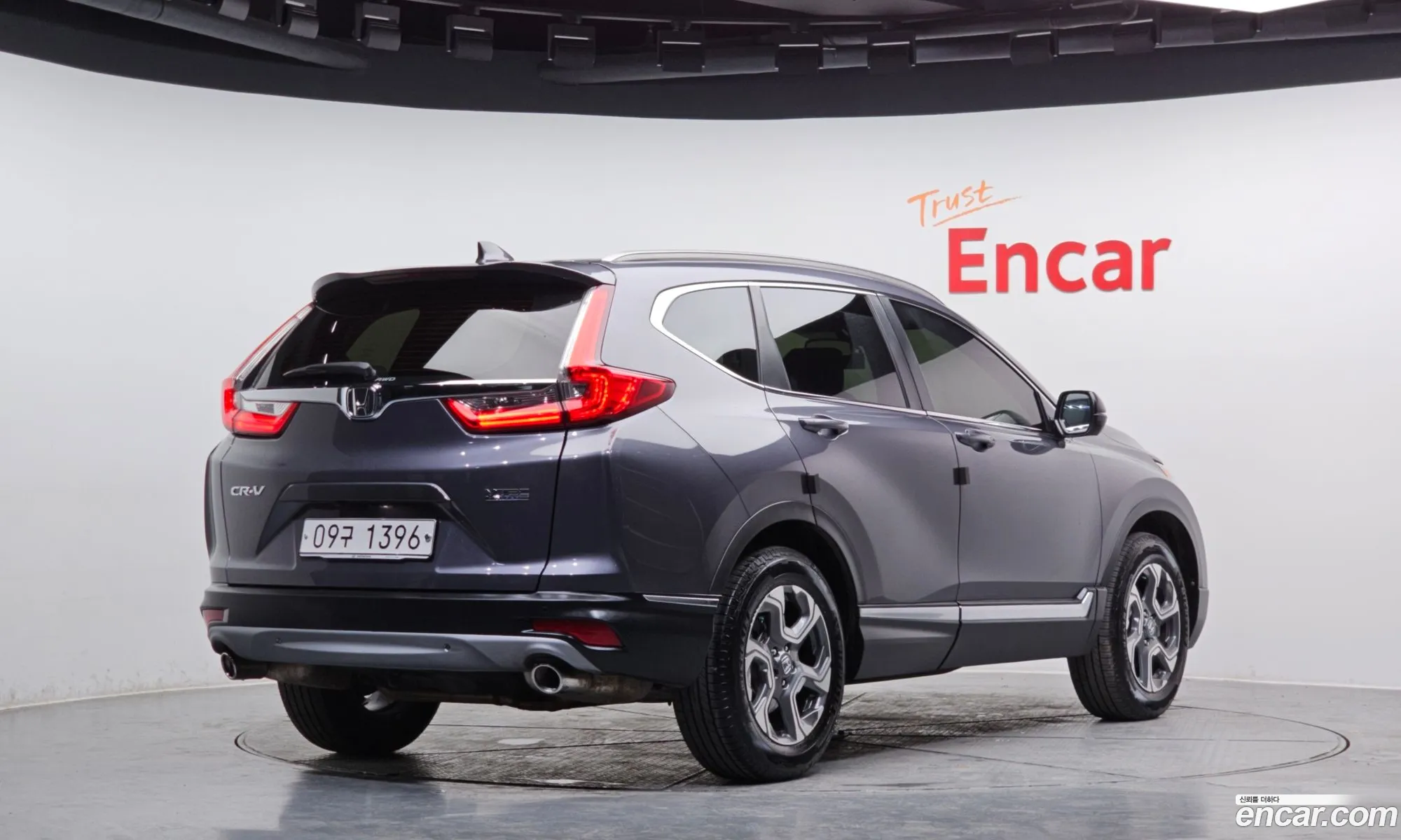 Honda CR-V 2017 5J6RW2870HL520403 — 17