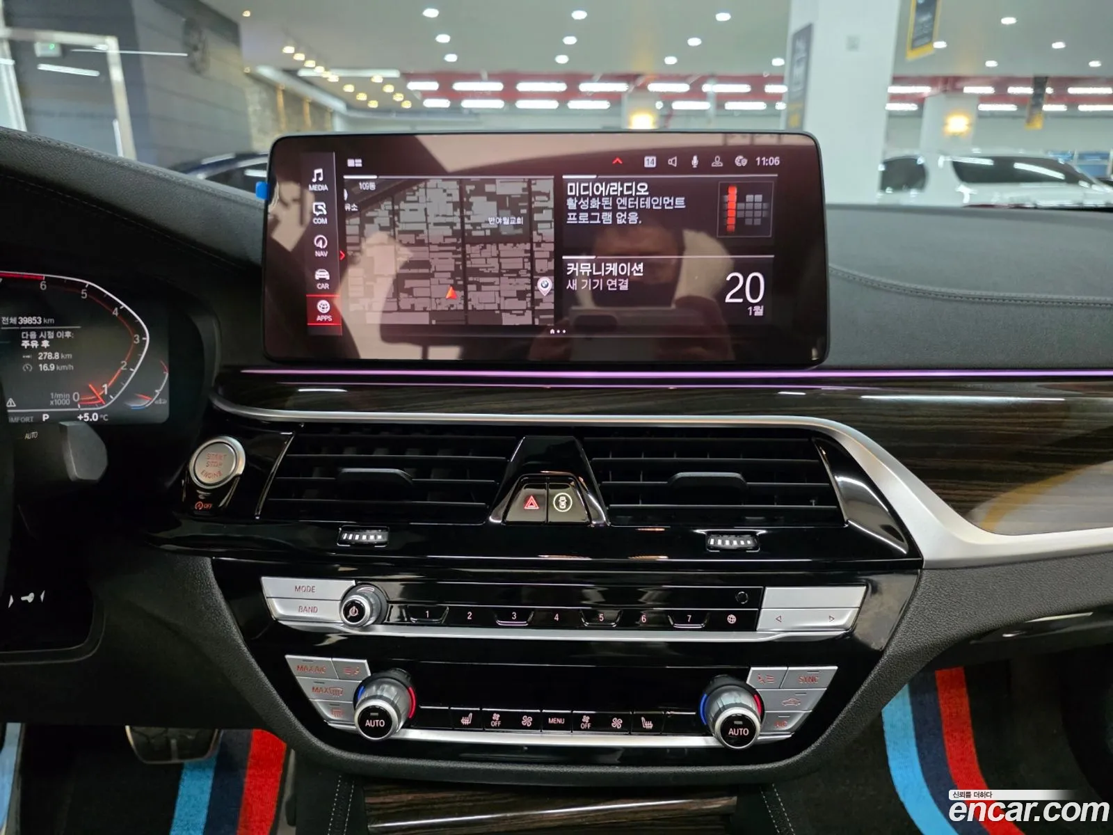 BMW 5 Series 2021 — 18