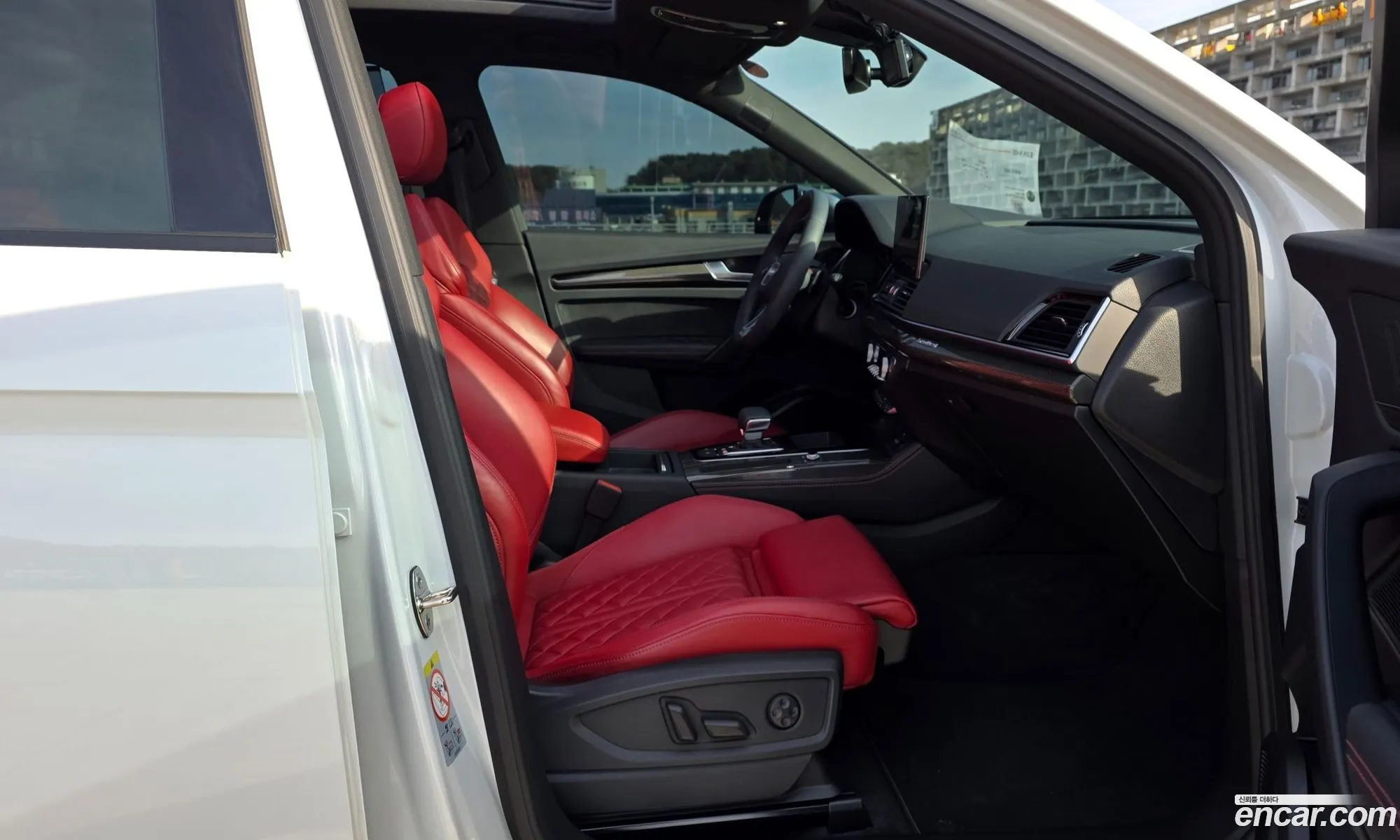 Audi SQ5 2022 — 16
