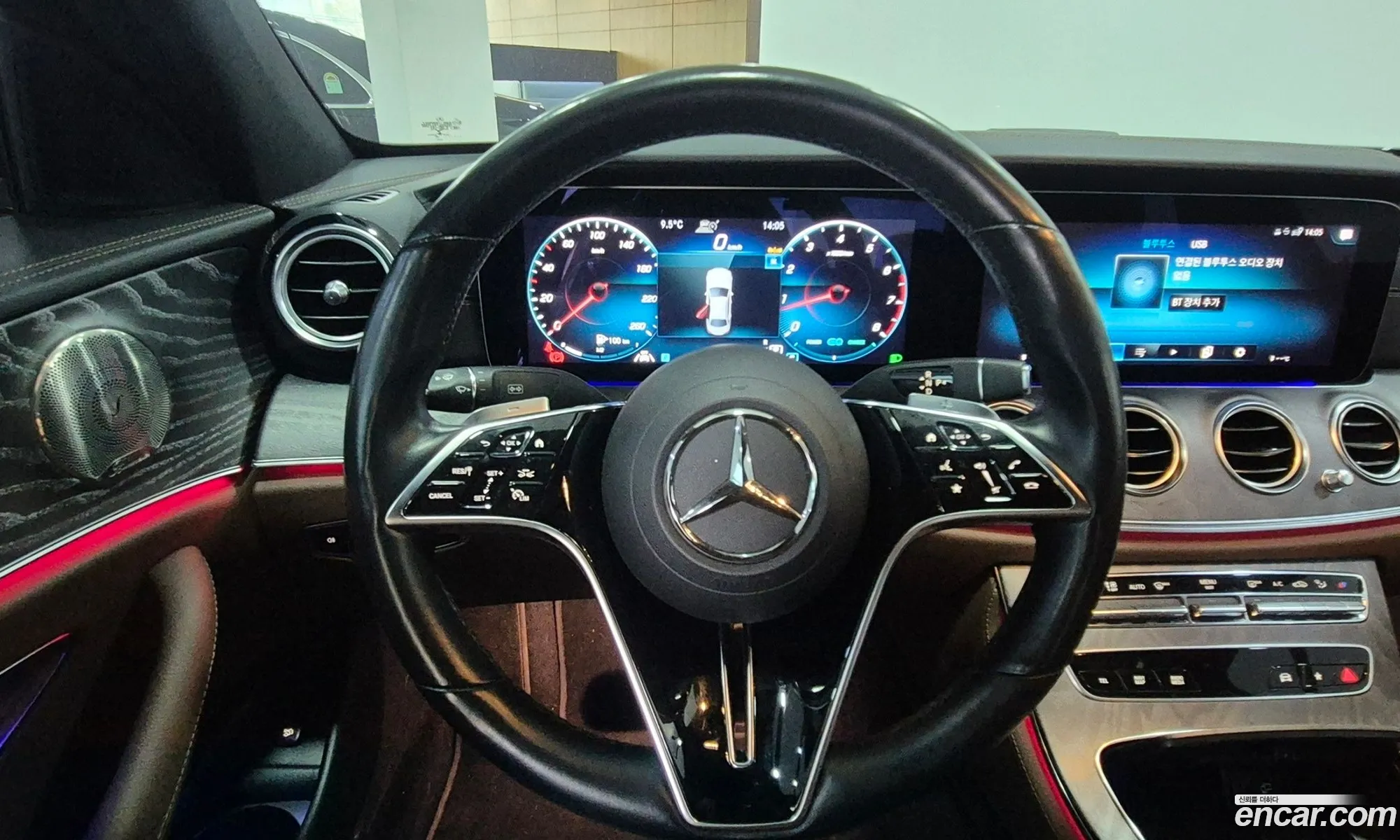 Mercedes-Benz E-Class W213 2022 — 11