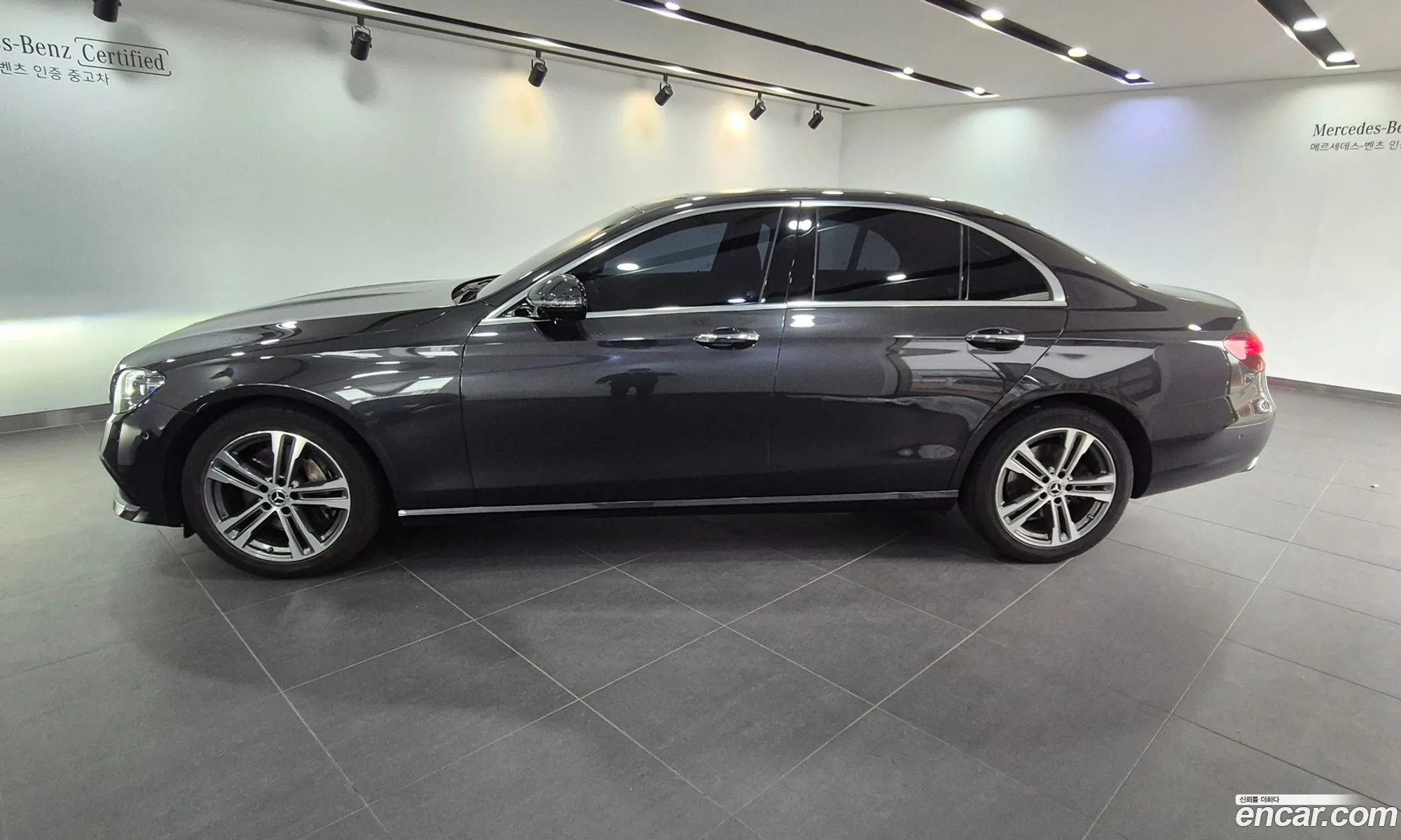 Mercedes-Benz E-Class W213 2022 — 8