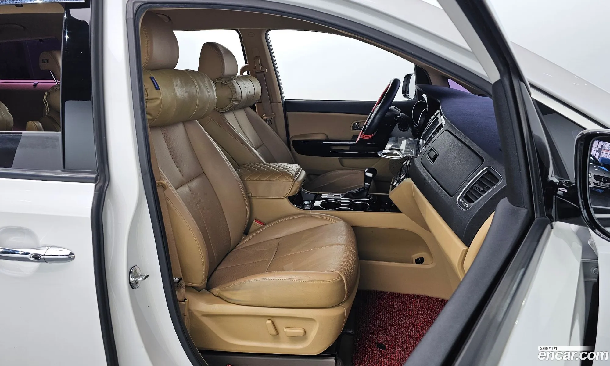 Kia Carnival 2019 — 2