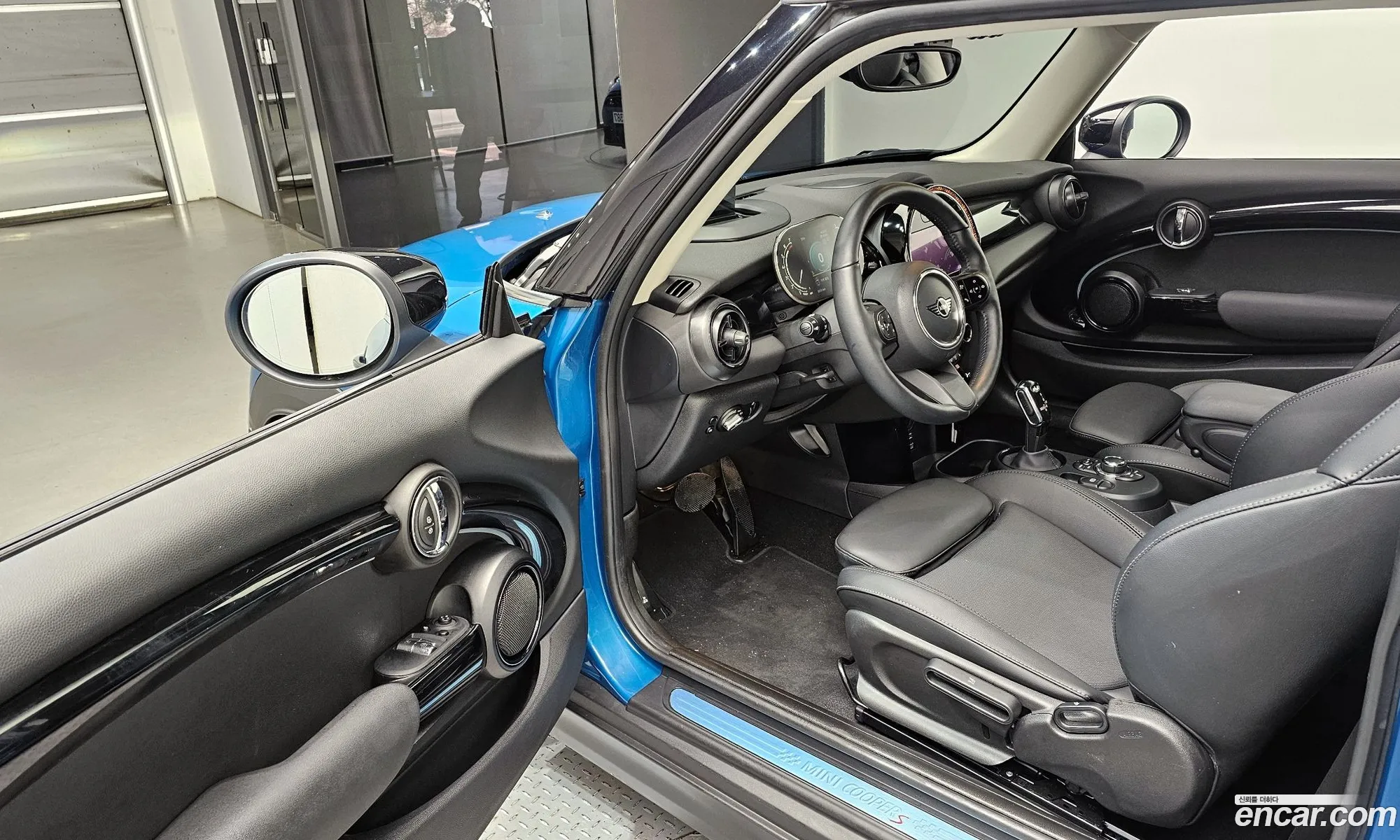 Mini Cooper S 2022 WMW61DH00N2R77991 — 18