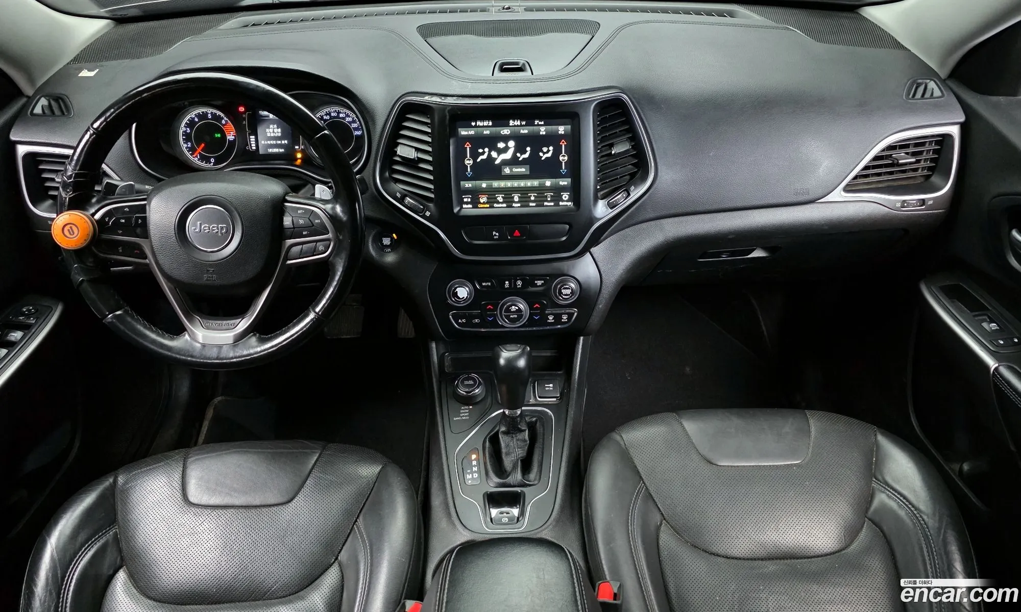 Jeep Cherokee 2019 1C4PJMCB8KD124884 — 19