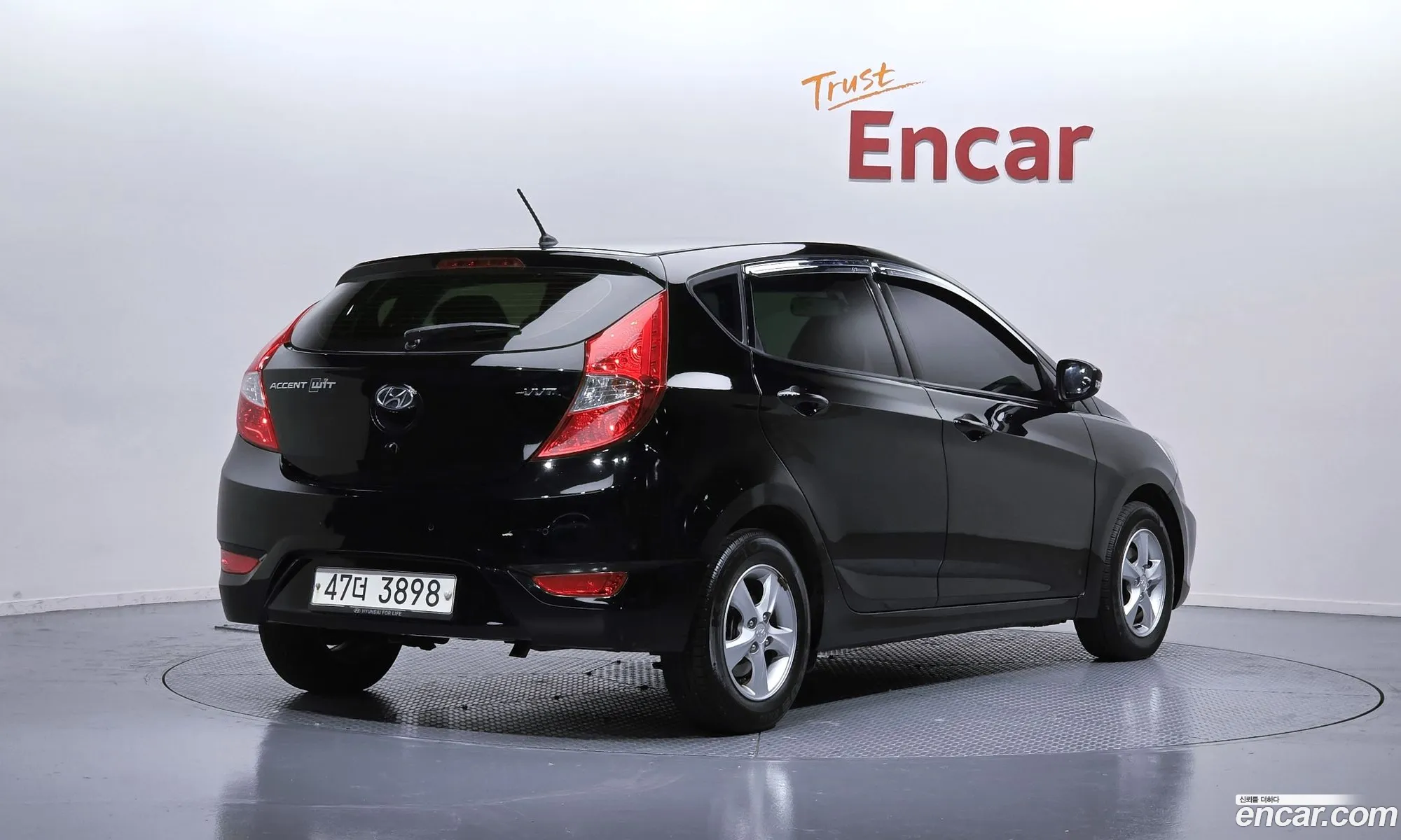 Hyundai Accent 2014 — 16