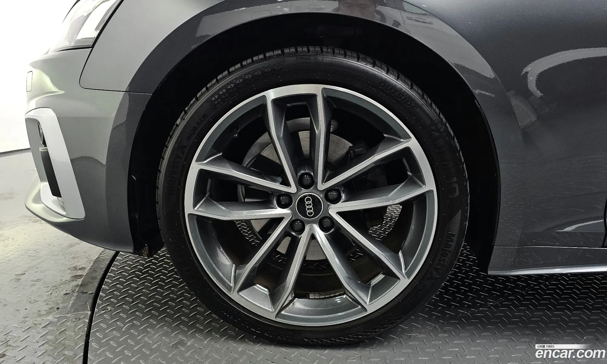 Audi A5 2022 WAUZZZF5 — 7