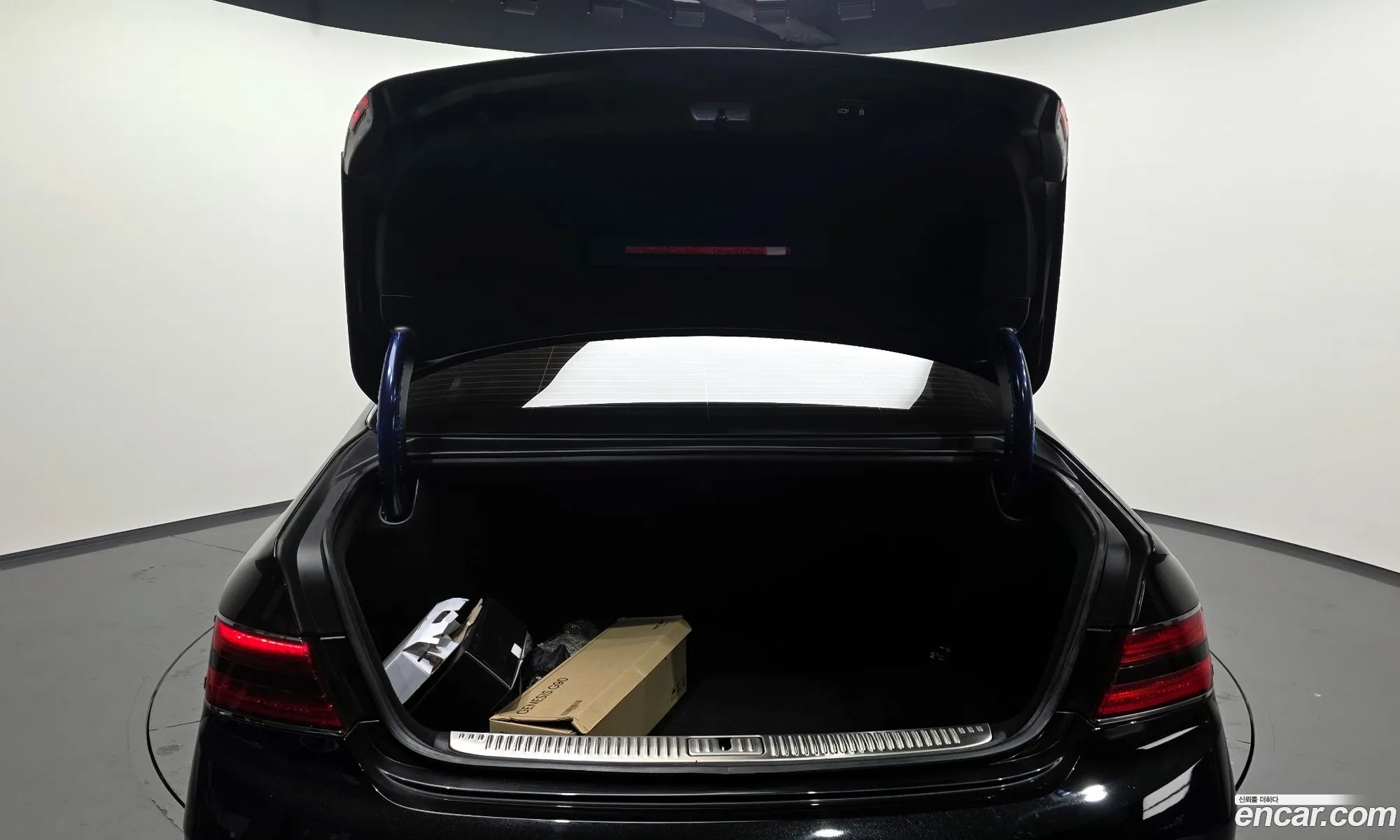 Genesis G90 2020 — 17