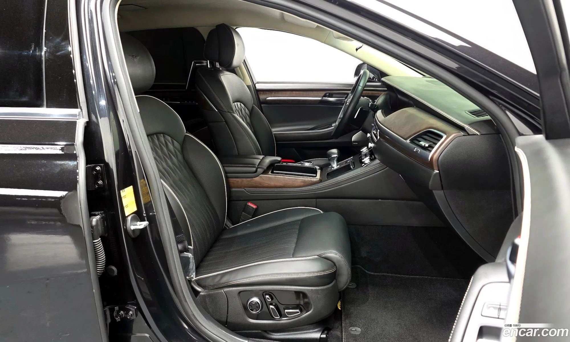Genesis G90 2020 — 9