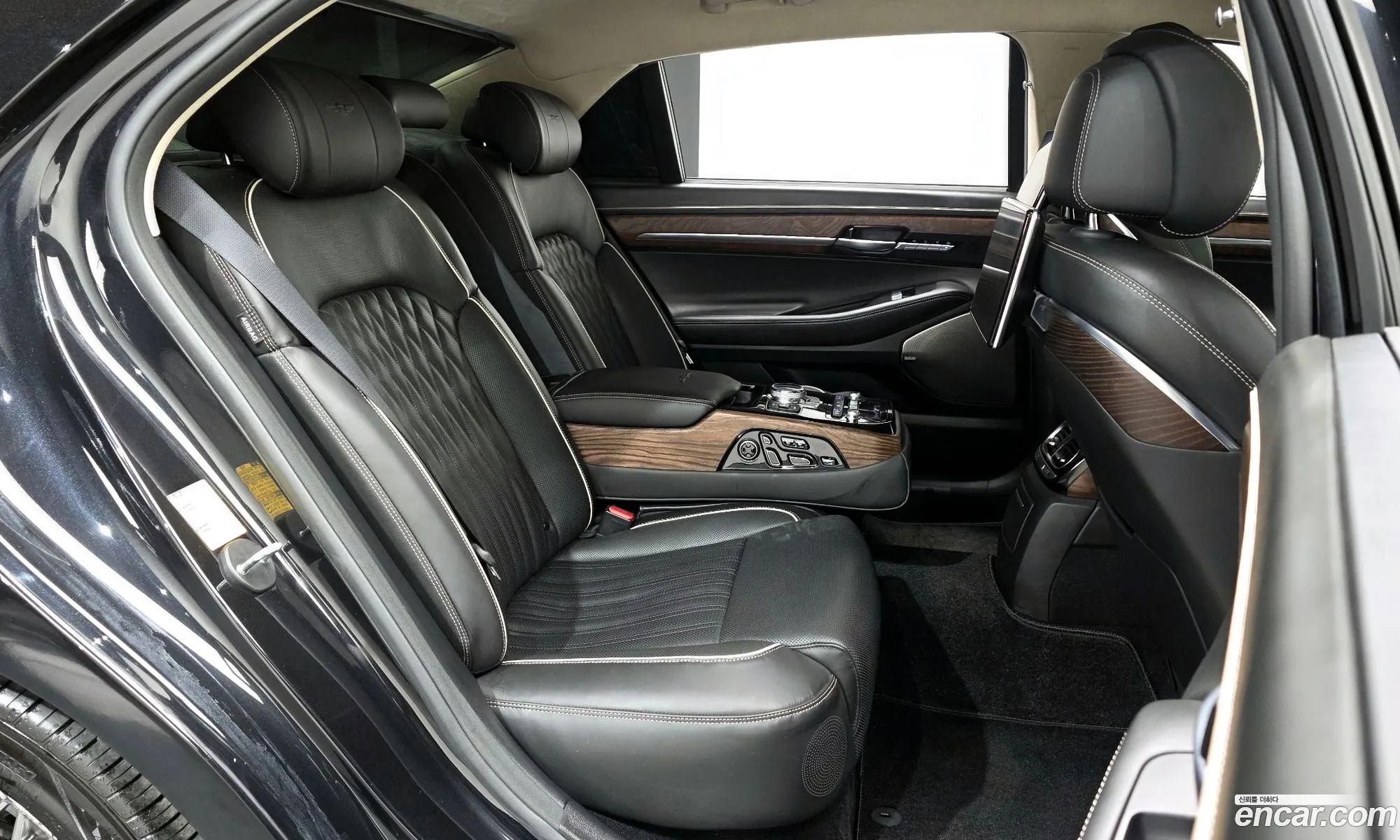 Genesis G90 2020 — 3