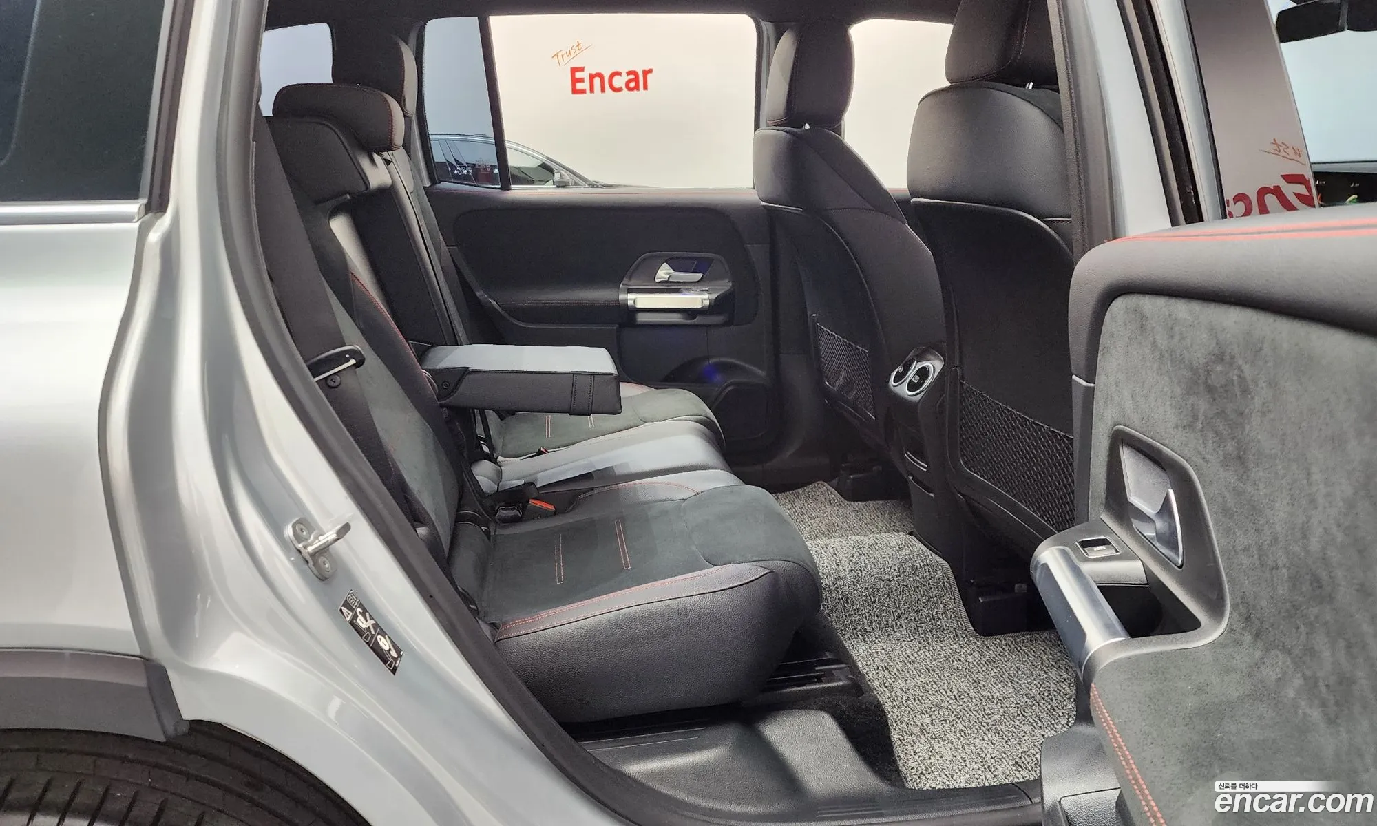 Mercedes-Benz GLB-Class X247 2023 — 7