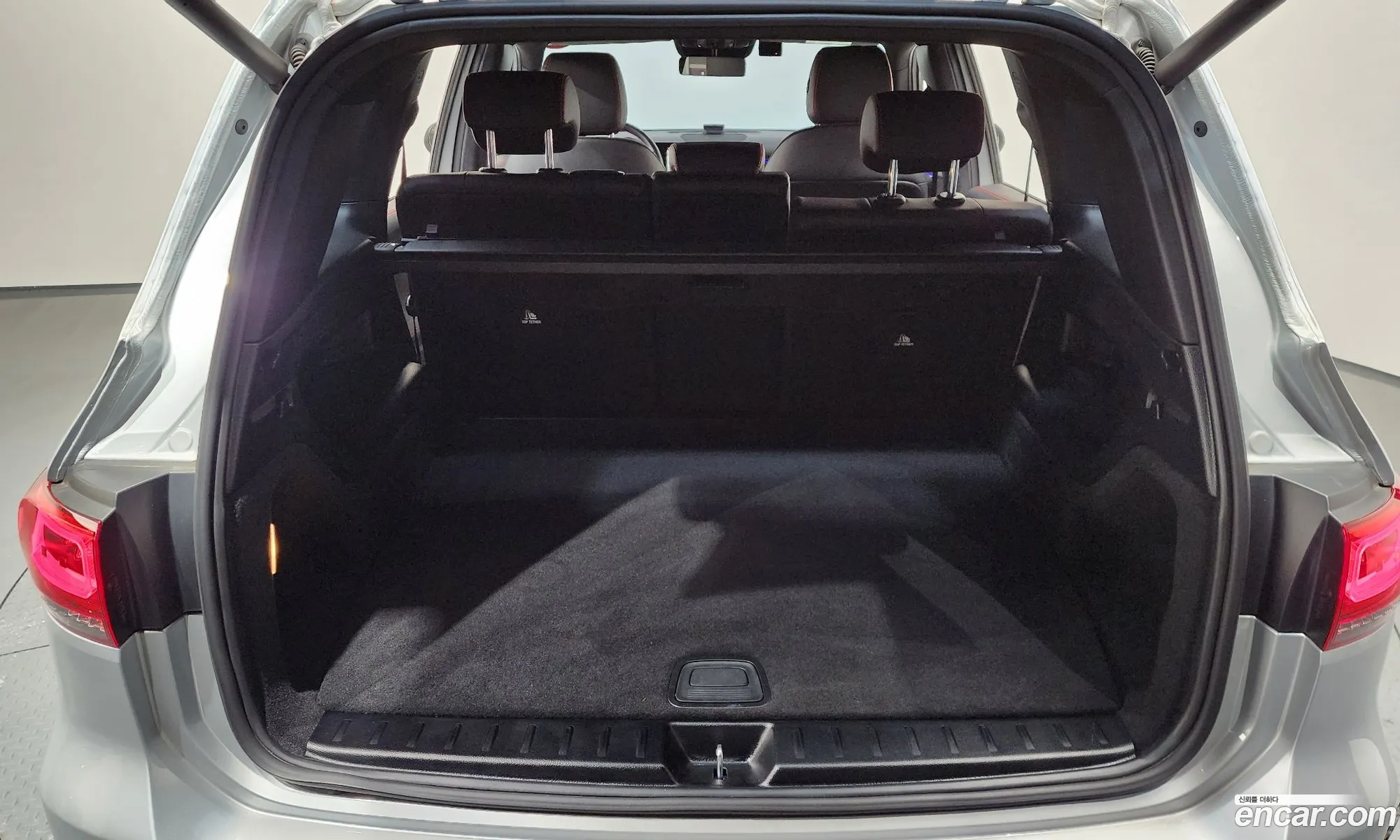 Mercedes-Benz GLB-Class X247 2023 — 9