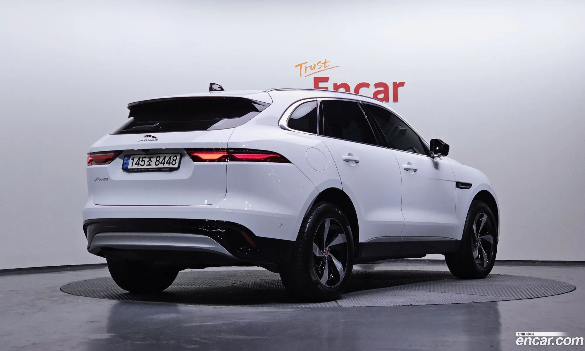 Jaguar F-Pace 2021 SADCA2BN0MA680226 — 18
