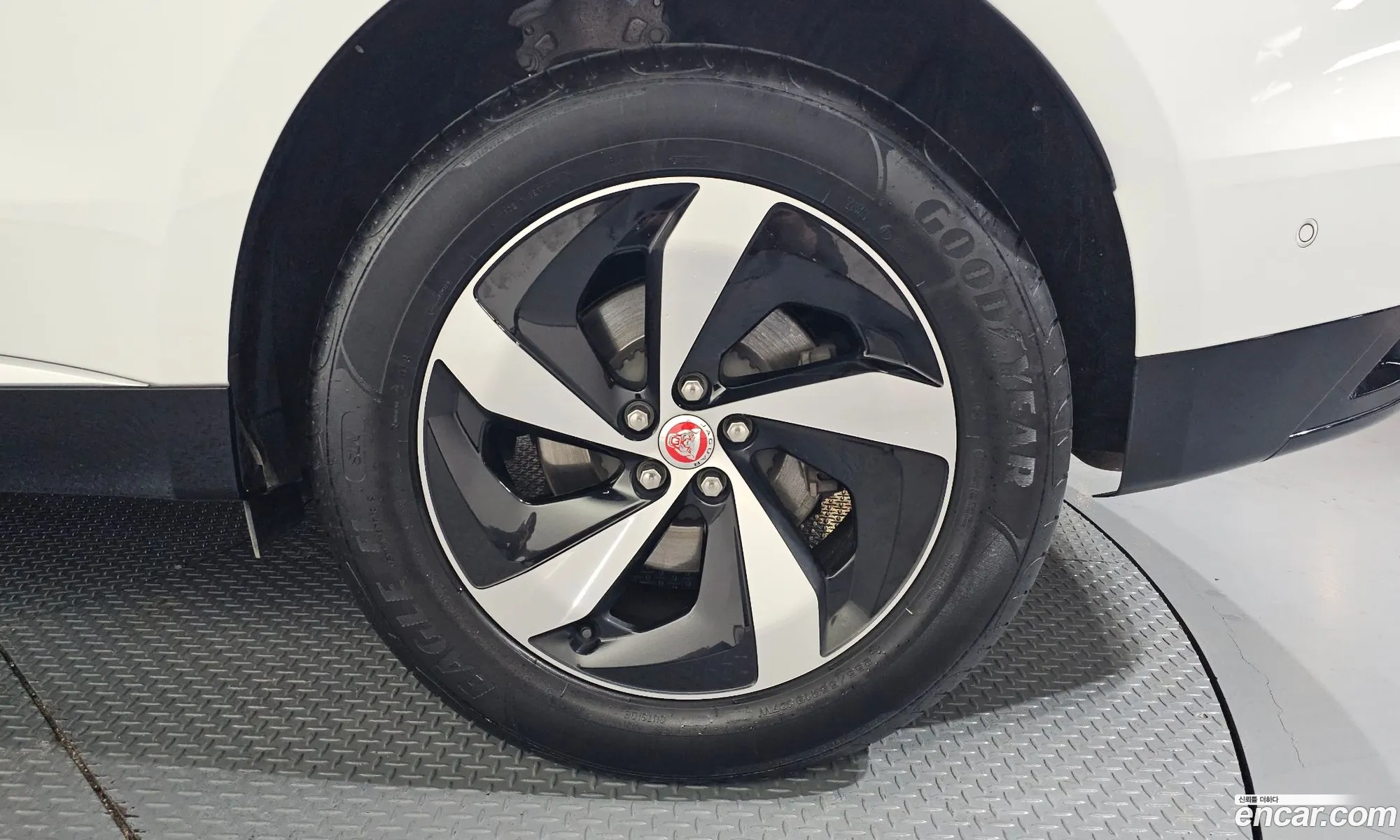 Jaguar F-Pace 2021 SADCA2BN0MA680226 — 7