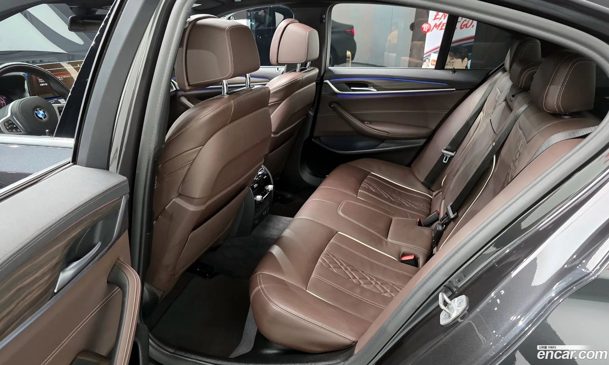 BMW 5 Series 2021 WBA11ES03MCG10037 — 16