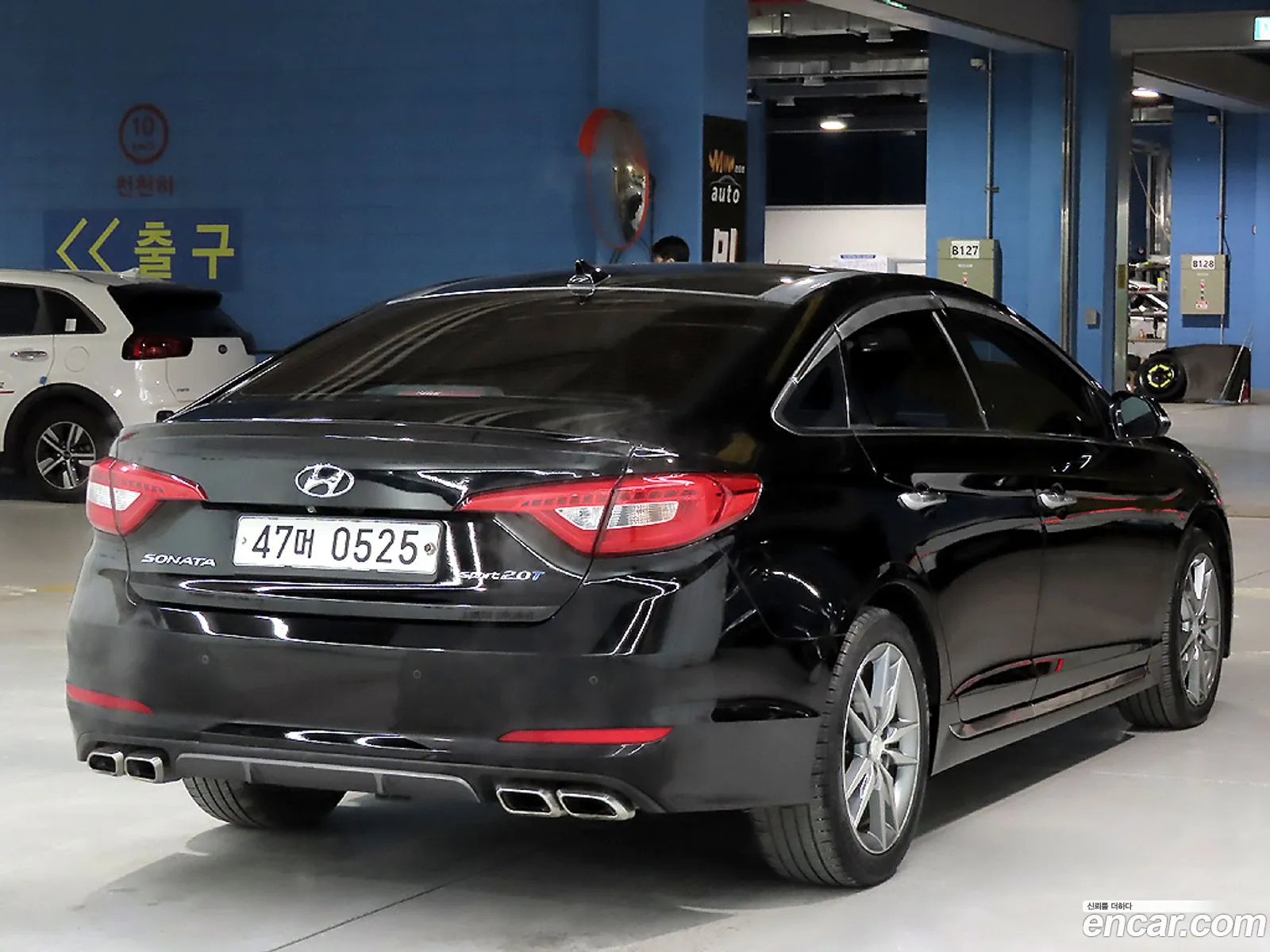 Hyundai LF Sonata 2016 — 14