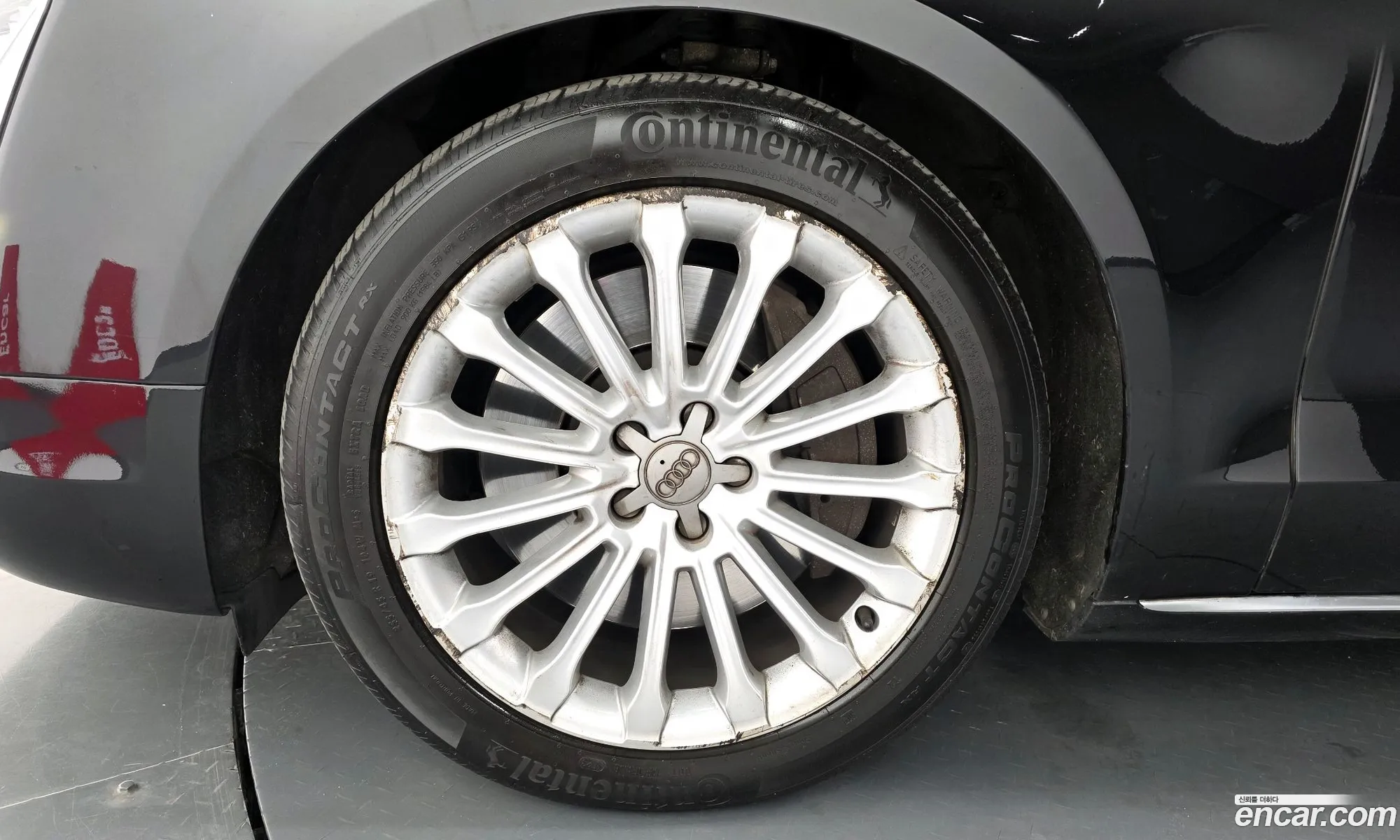 Audi A8 2013 WAUZZZ4H6DN033348 — 3