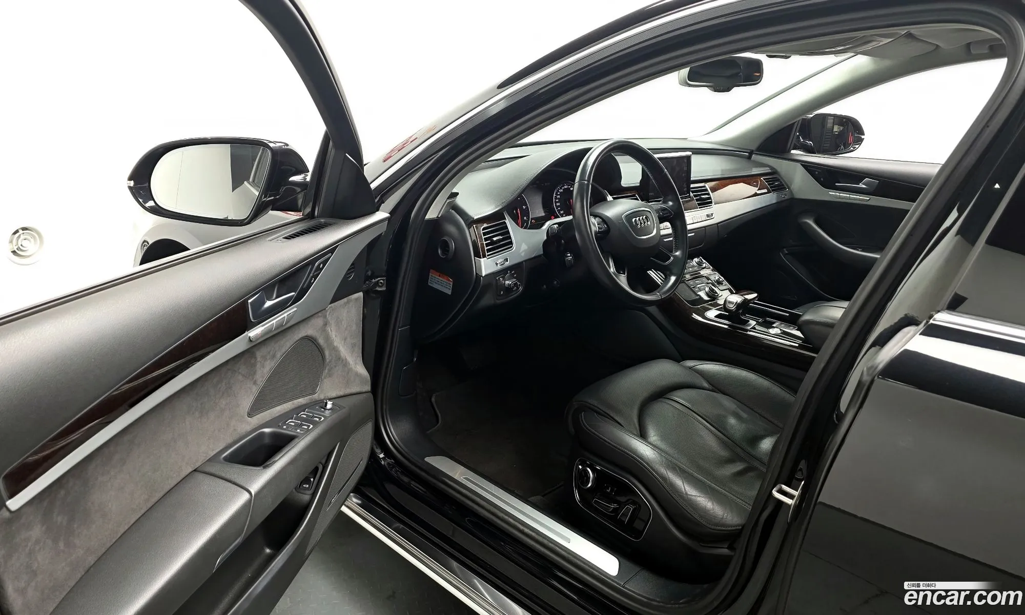 Audi A8 2013 WAUZZZ4H6DN033348 — 13