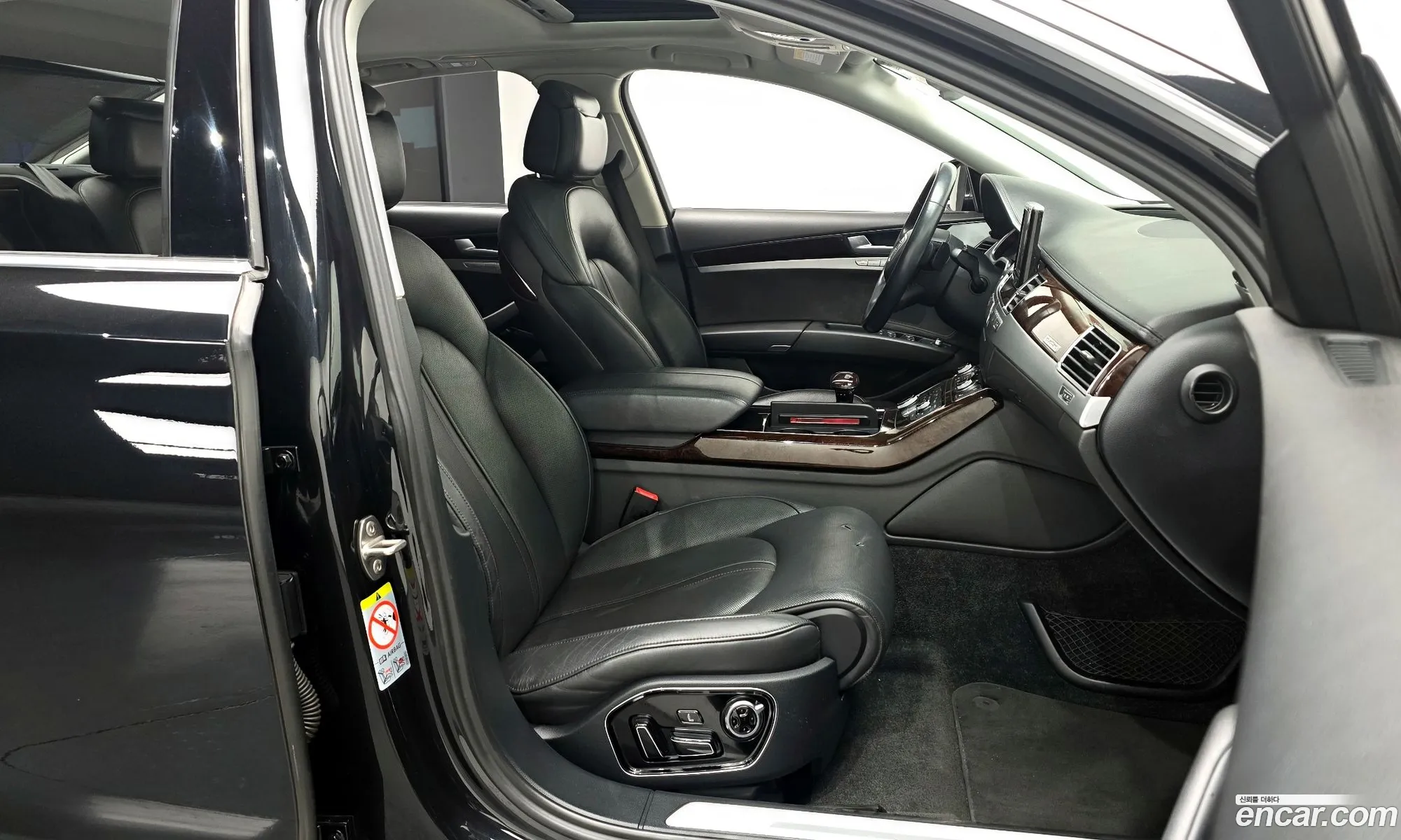Audi A8 2013 WAUZZZ4H6DN033348 — 5