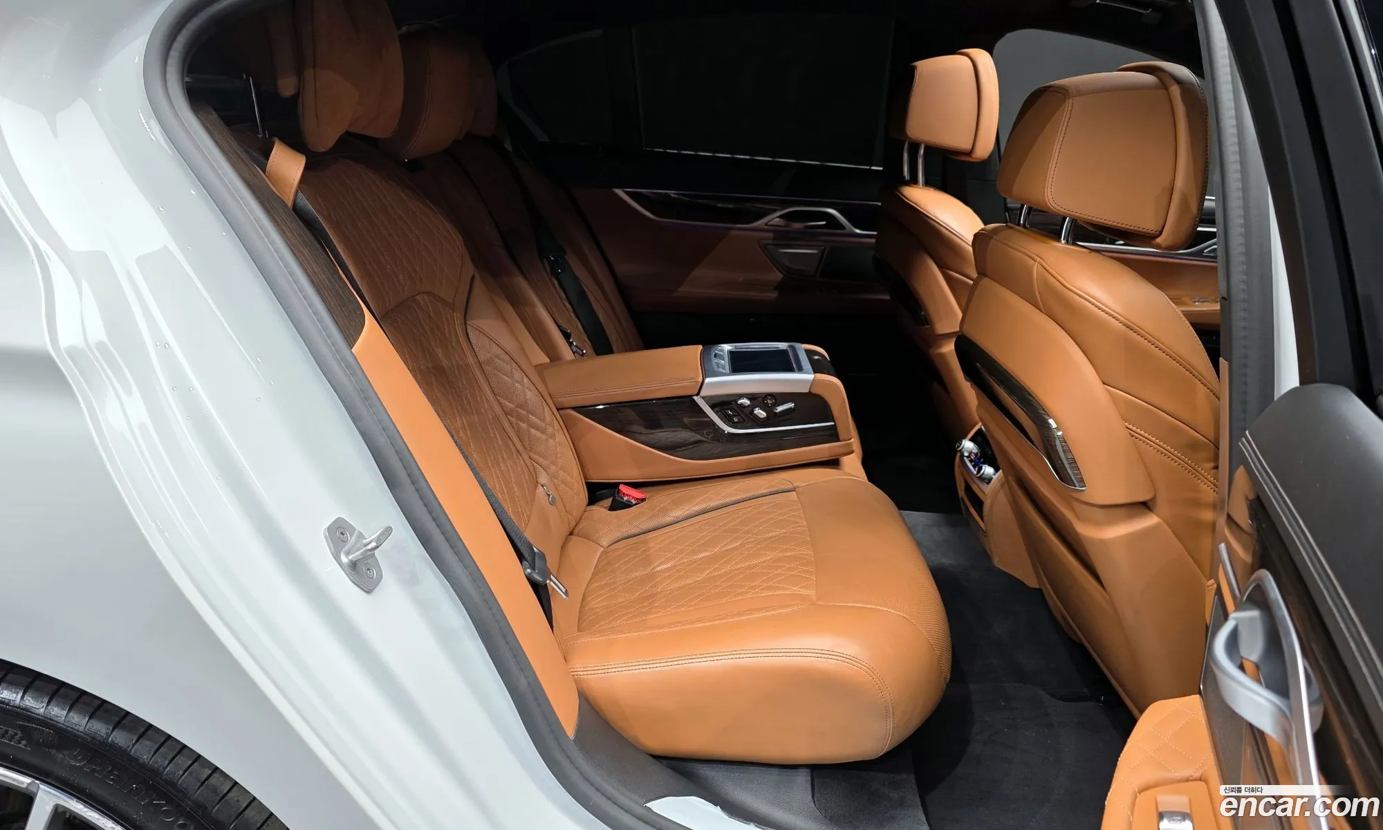 BMW 7 Series 2020 WBA7D2107MCF76332 — 8
