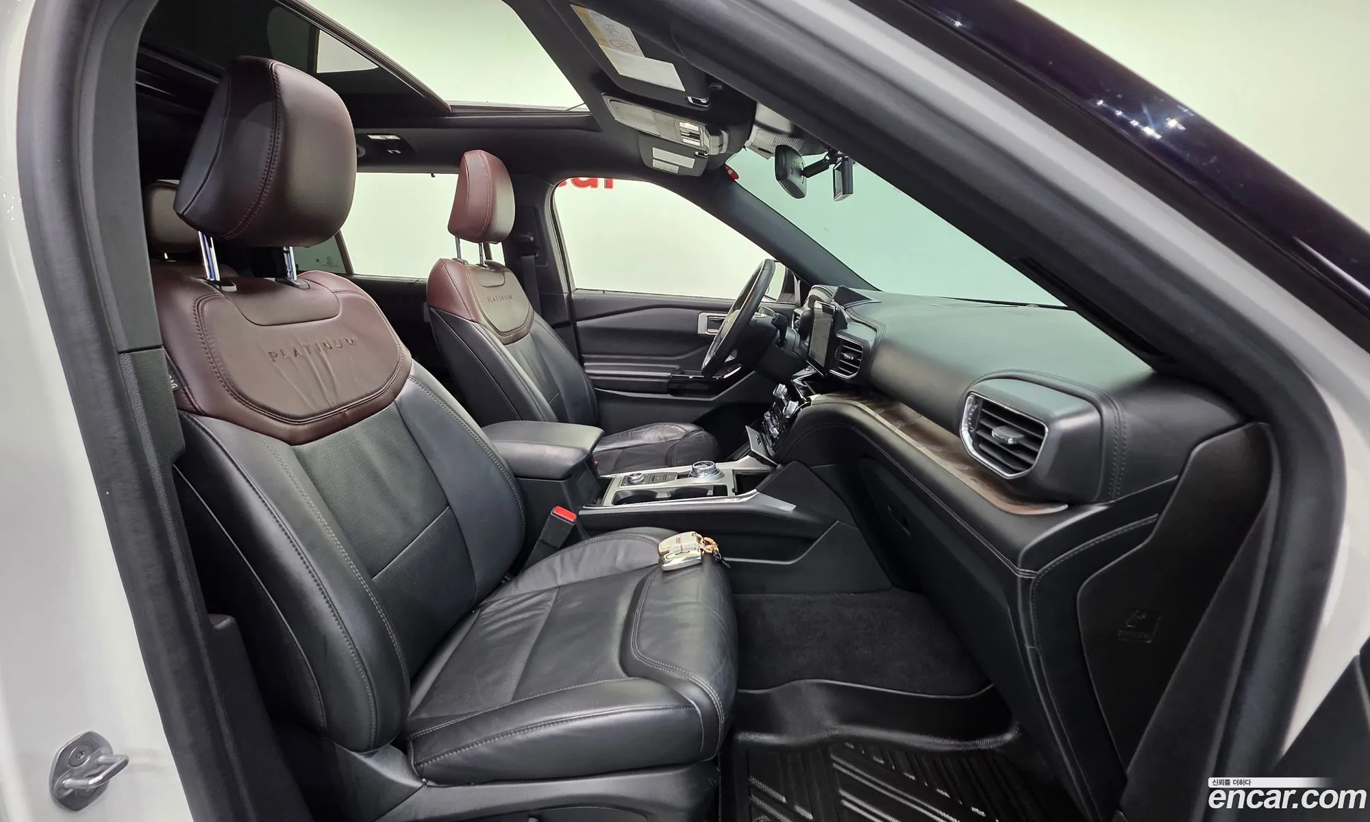 Ford Explorer 6th Gen 2022 1FM5K8HC3NGB06563 — 16
