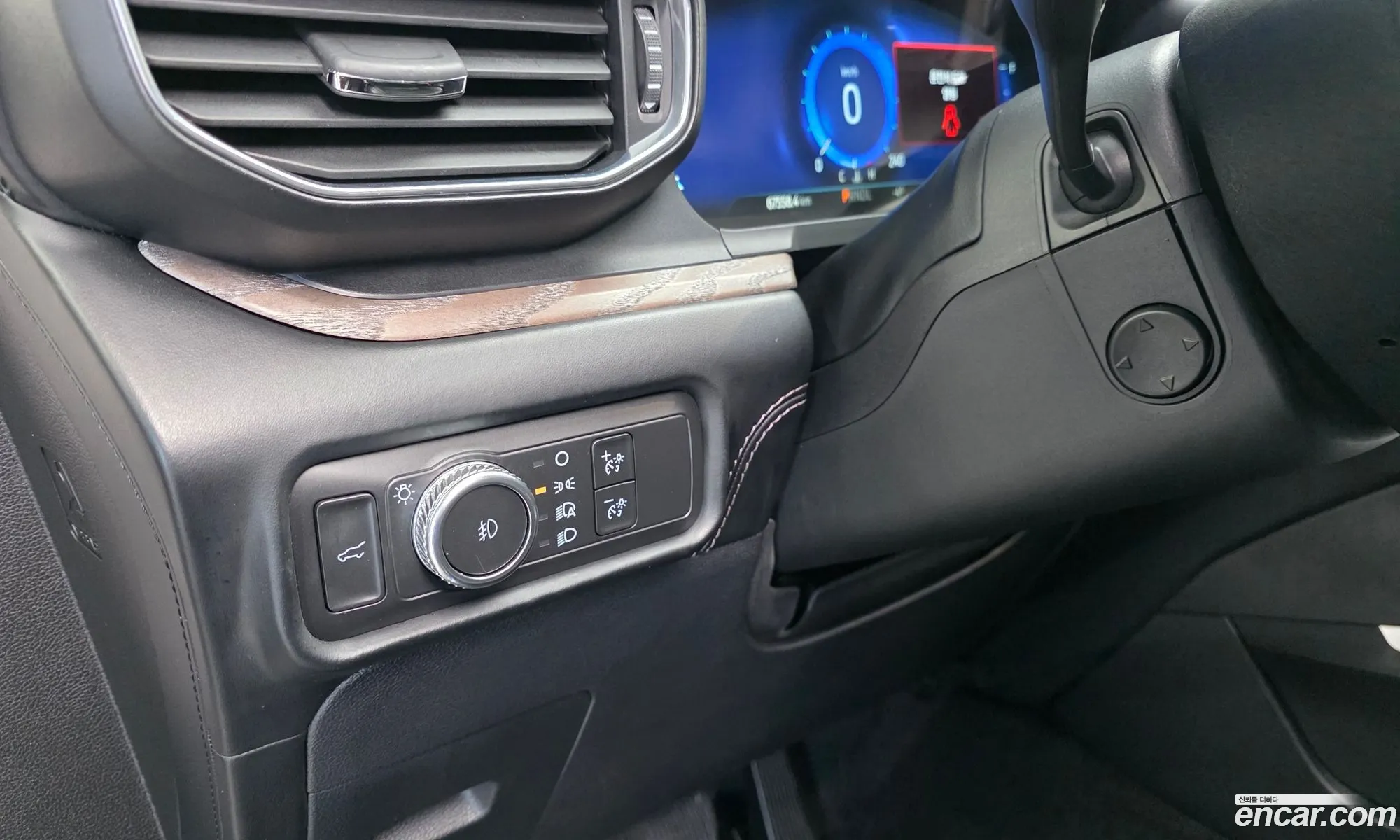 Ford Explorer 6th Gen 2022 1FM5K8HC3NGB06563 — 6