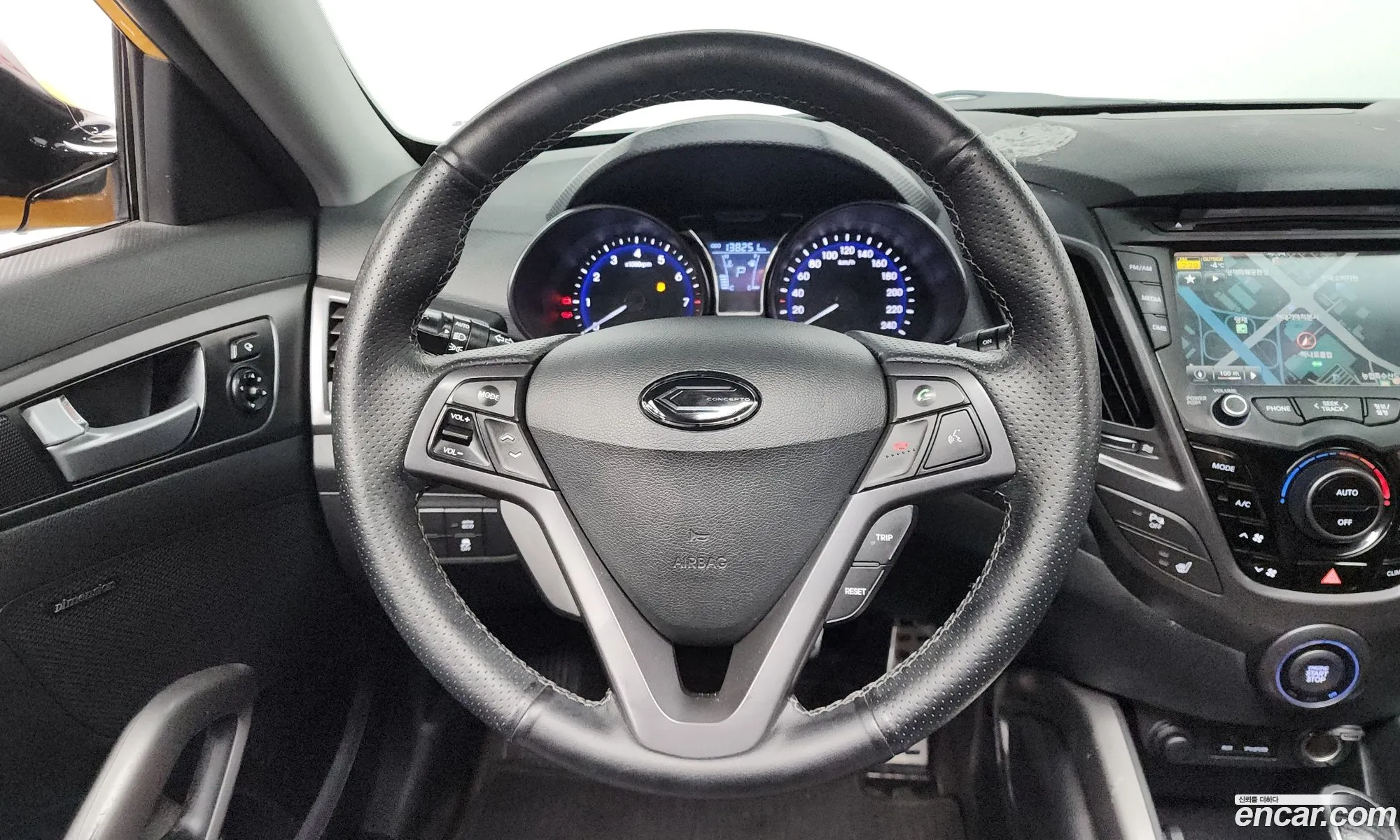 Hyundai Veloster 2012 — 15