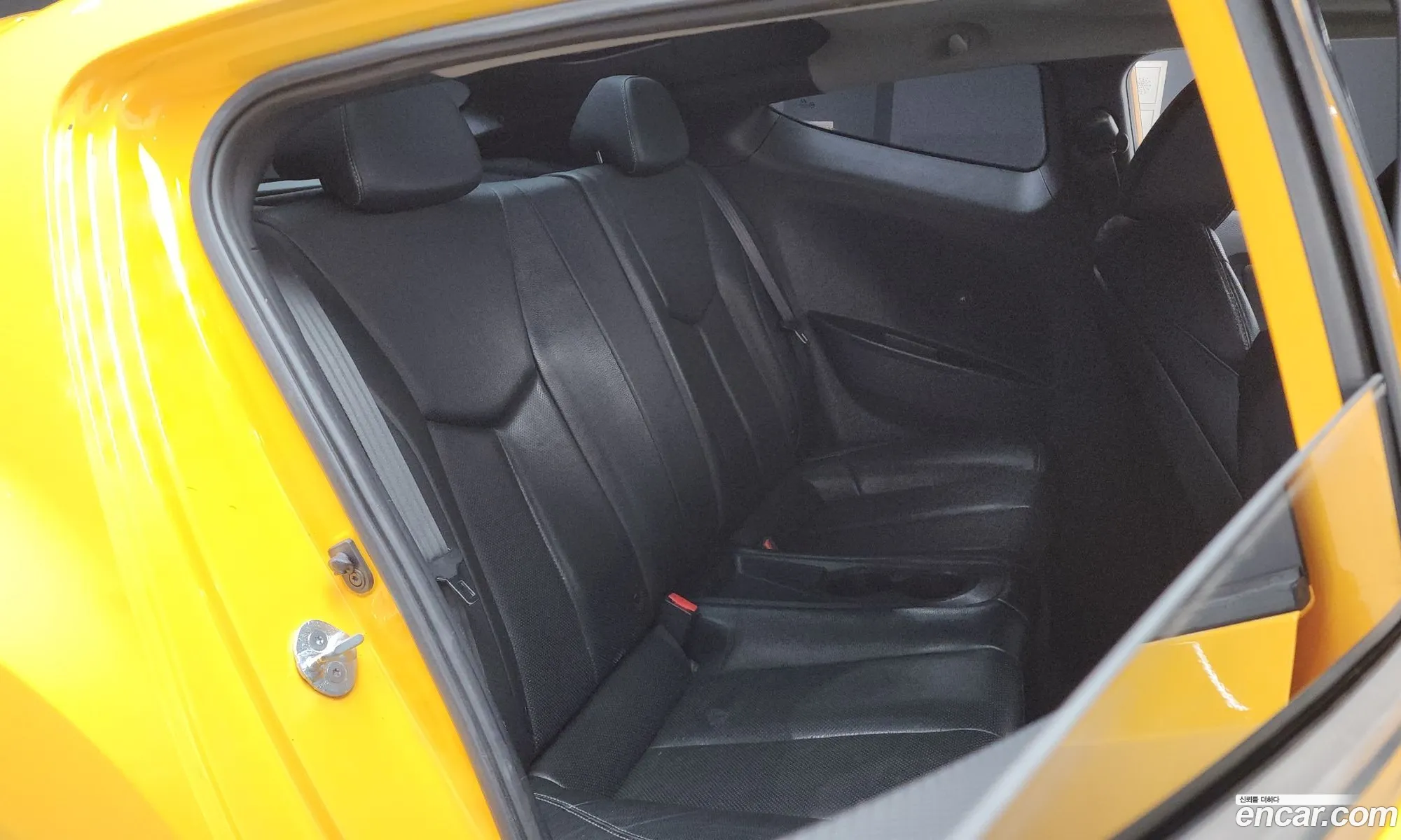 Hyundai Veloster 2012 — 6