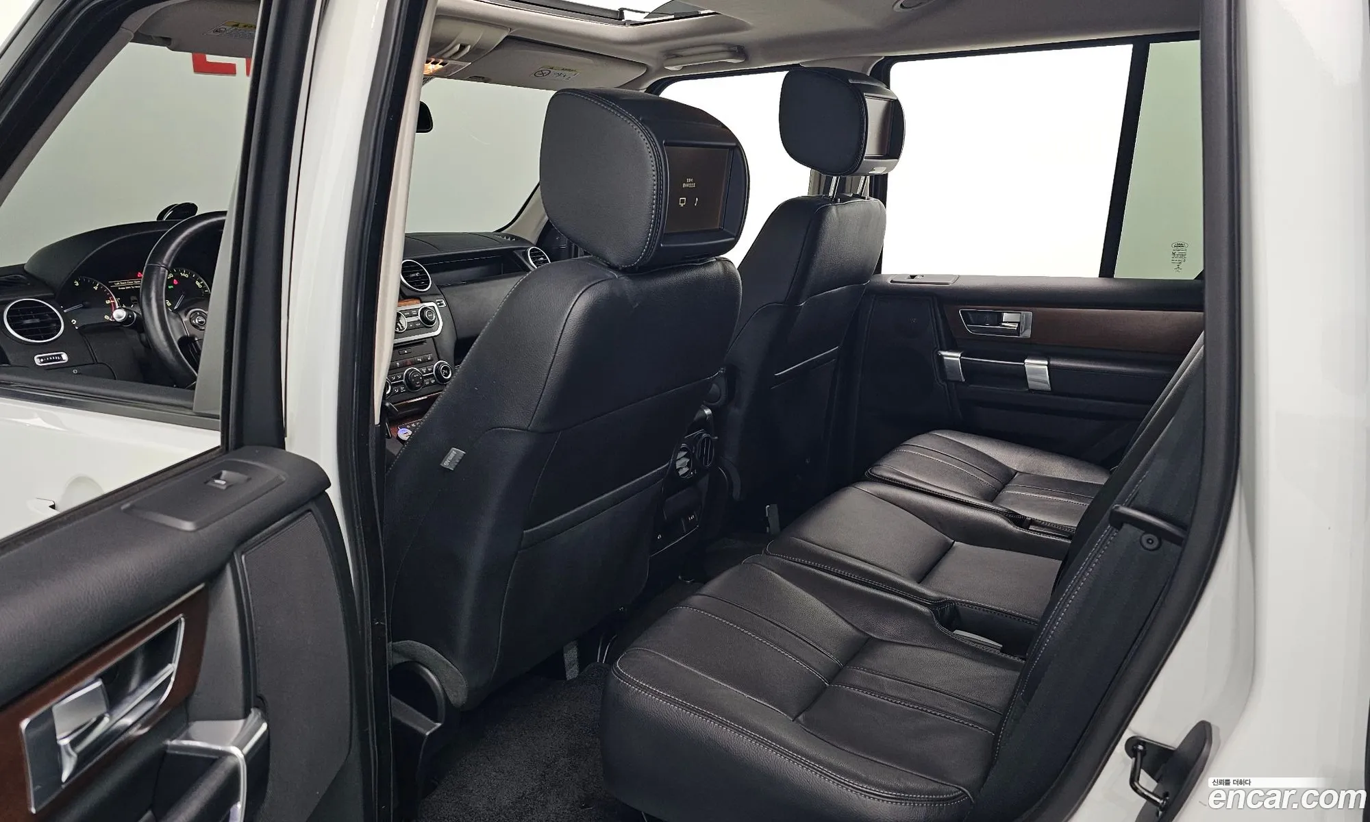 Land Rover Discovery 4 2016 — 18