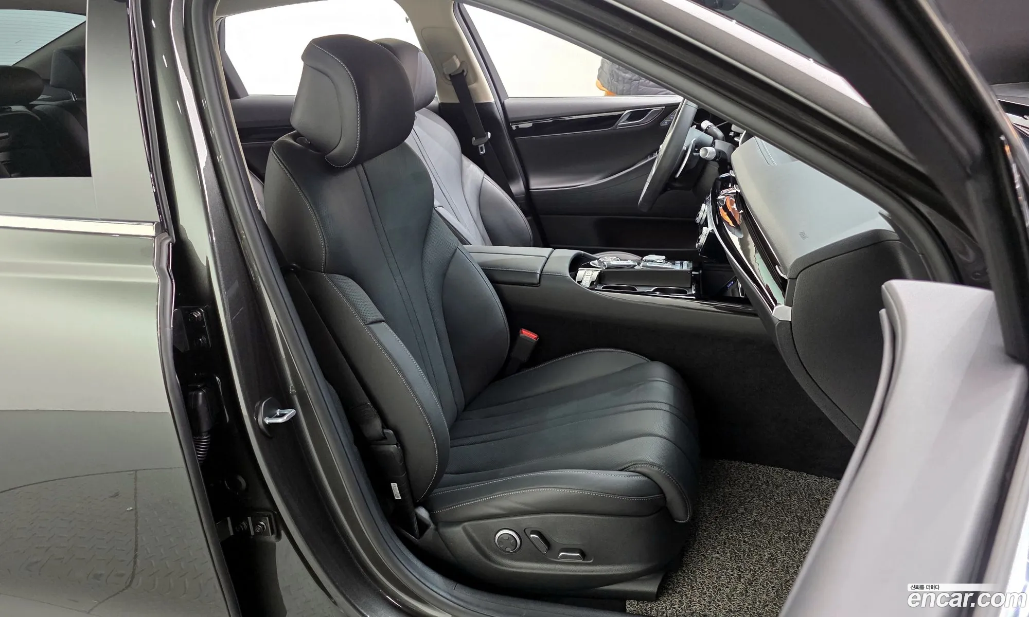 Genesis G80 2024 — 16