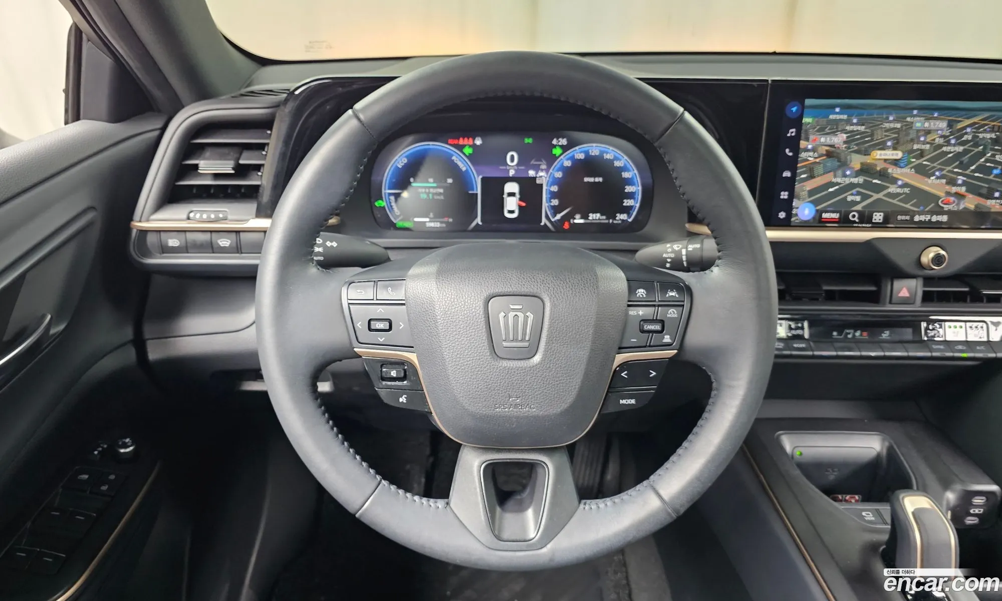 Toyota Crown Crossover 2023 JTDAAAAF7P3015128 — 3