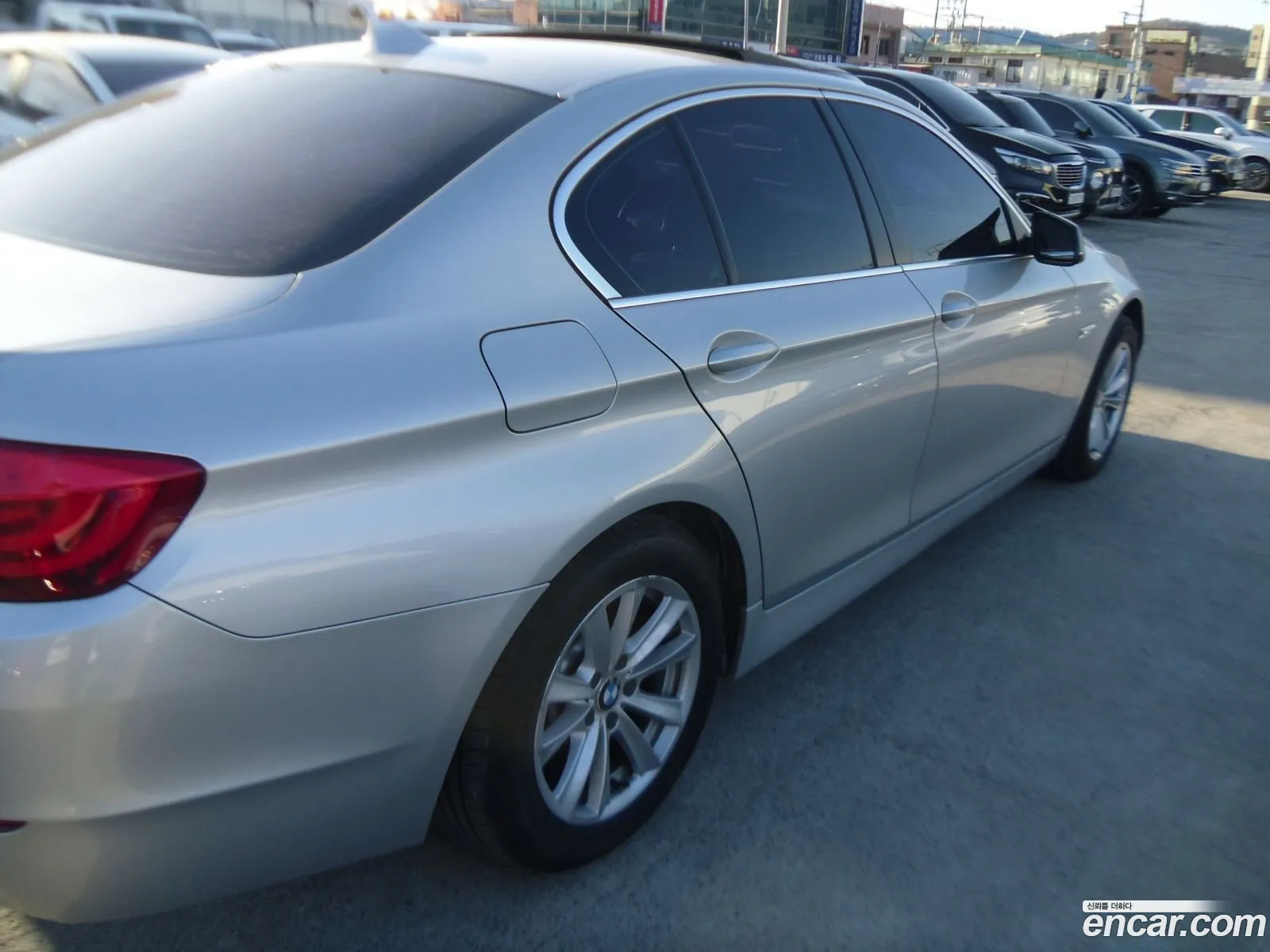 BMW 5 Series 2013 — 18