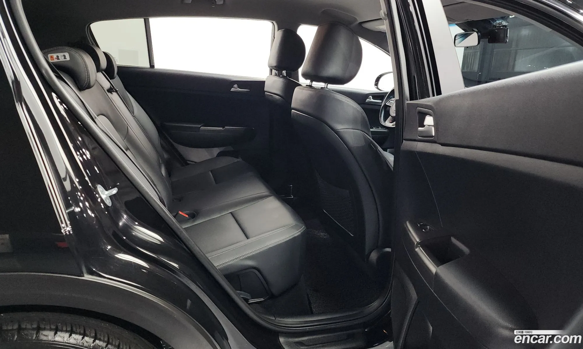 Kia Sportage the Bold 2019 — 19