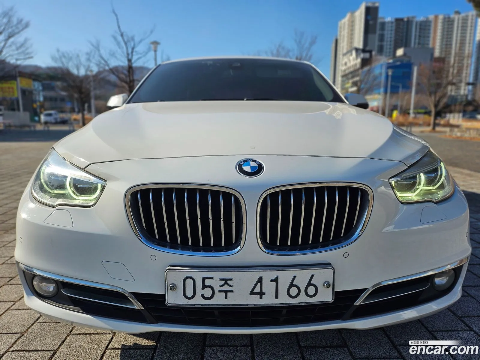 BMW 5 Series GT 2016 — 15