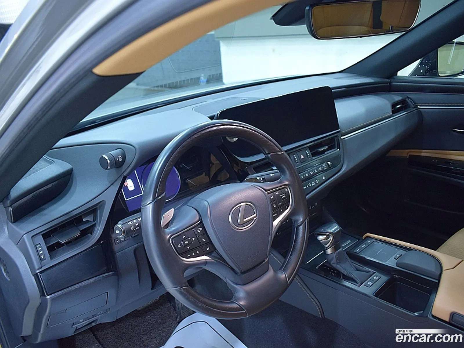 Lexus ES300h 7th Gen 2022 — 20