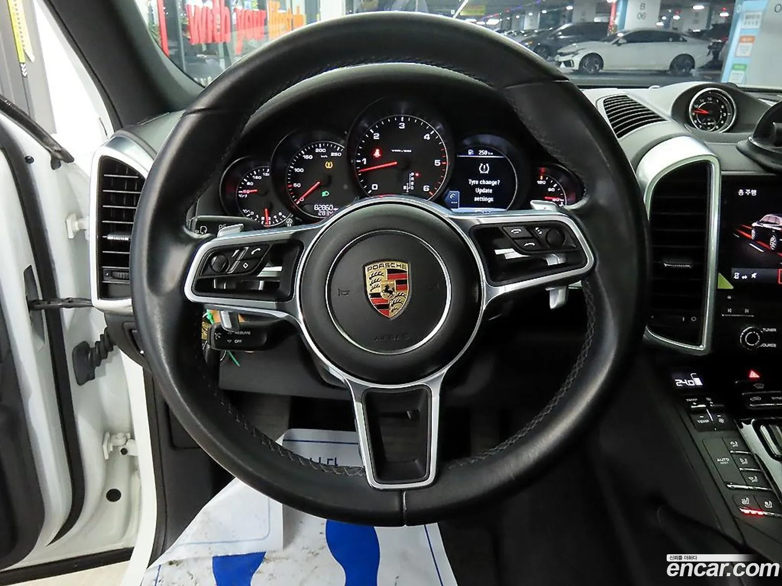 Porsche Cayenne 2017 — 9