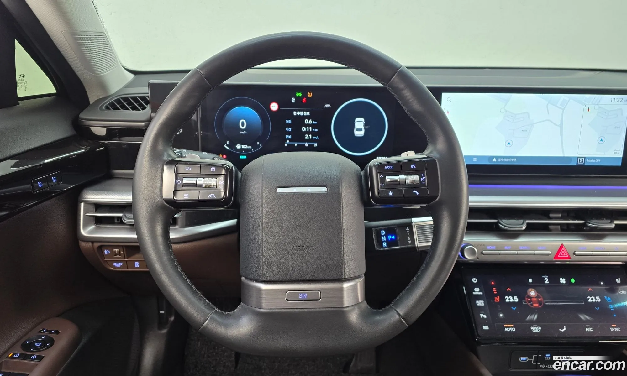 Hyundai Grandeur Hybrid 2023 — 14
