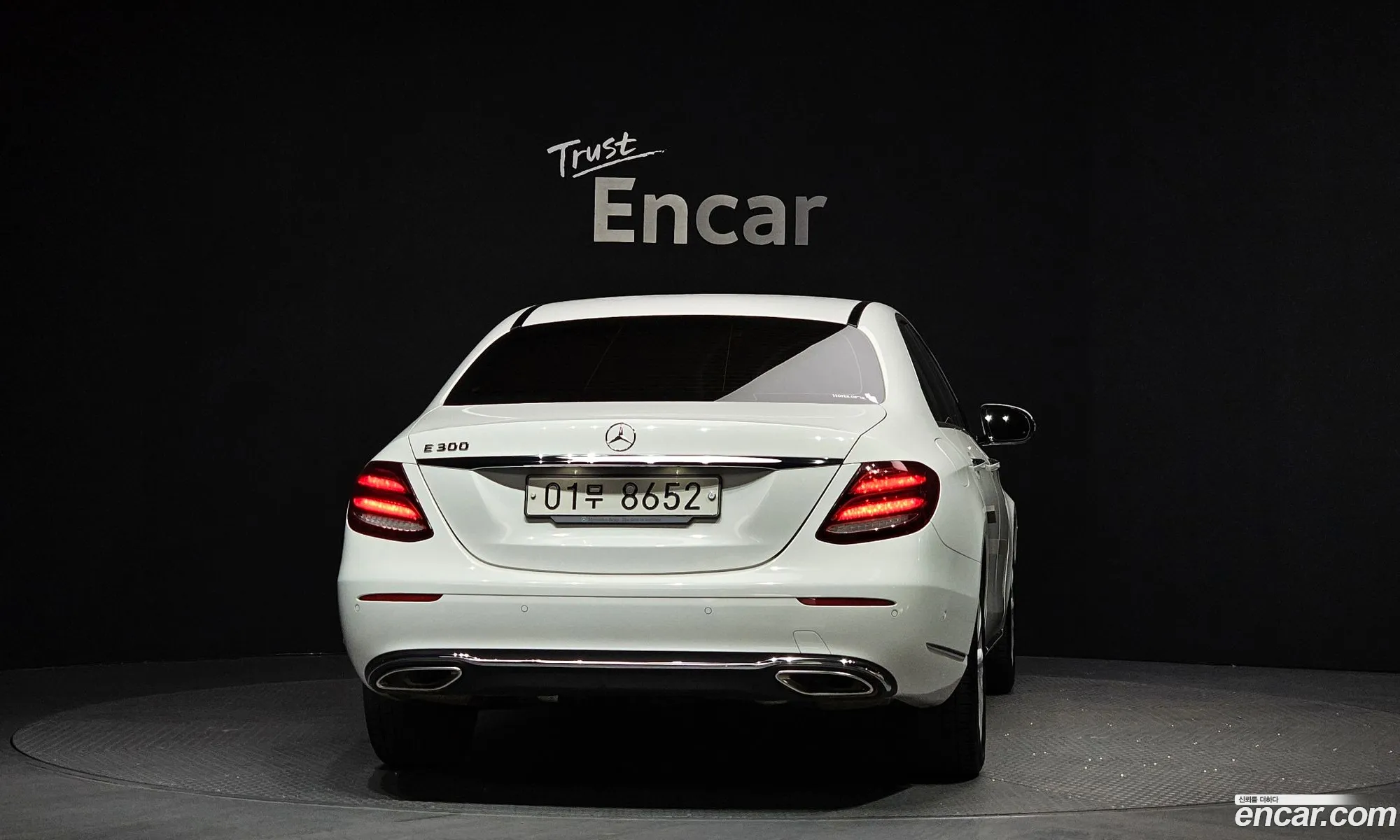 Mercedes-Benz E-Class W213 2017 WDDZF4JB3JA329936 — 6