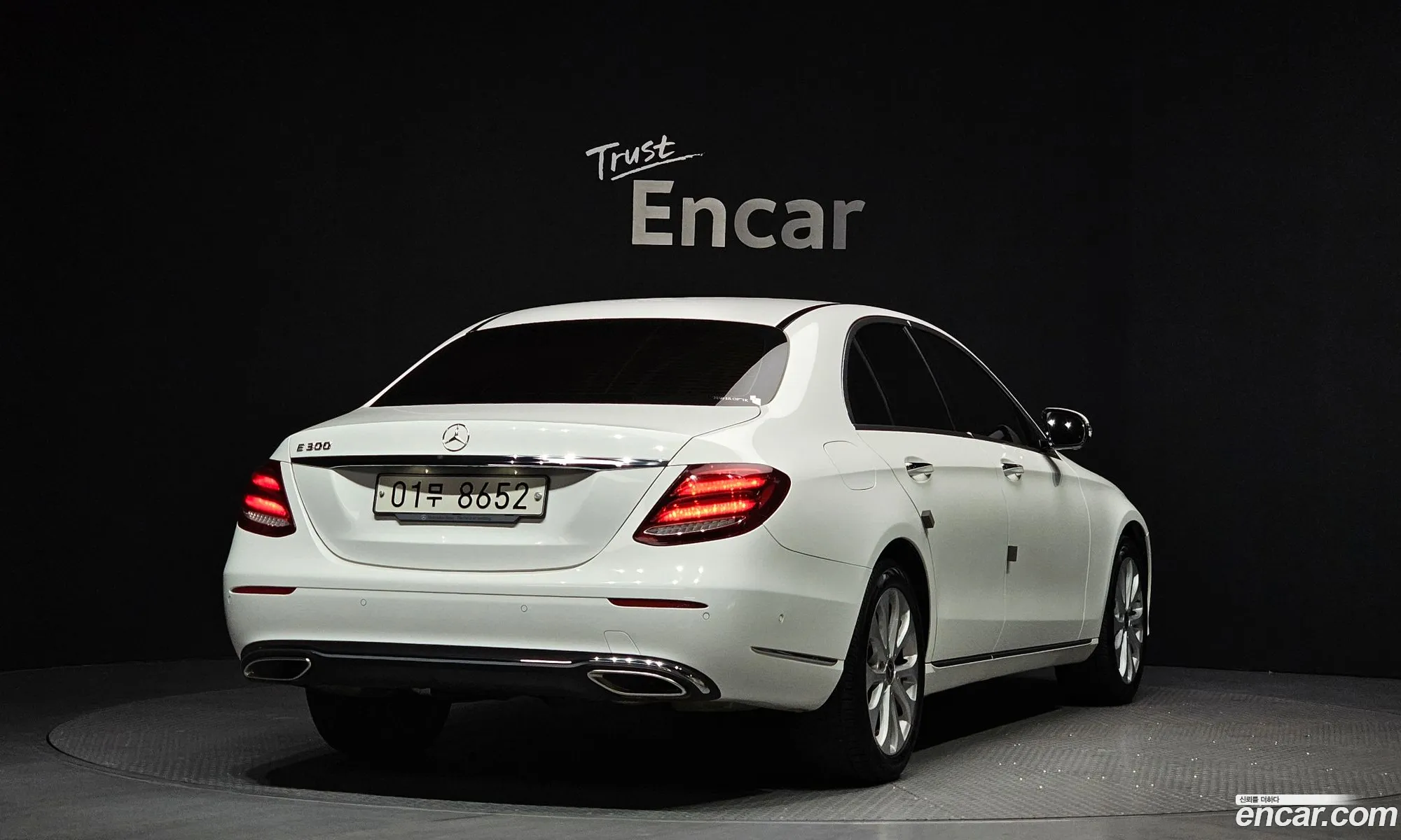 Mercedes-Benz E-Class W213 2017 WDDZF4JB3JA329936 — 5