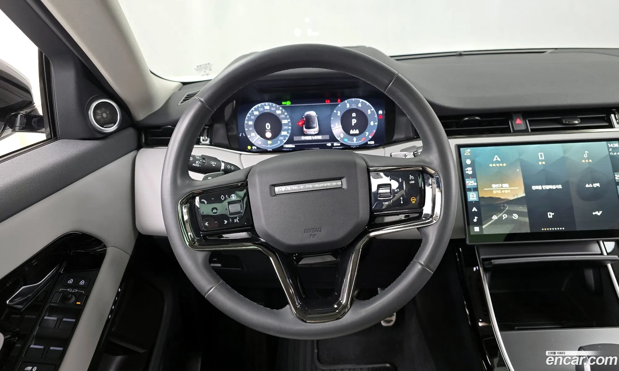 Land Rover Range Rover Evoque 2024 — 8