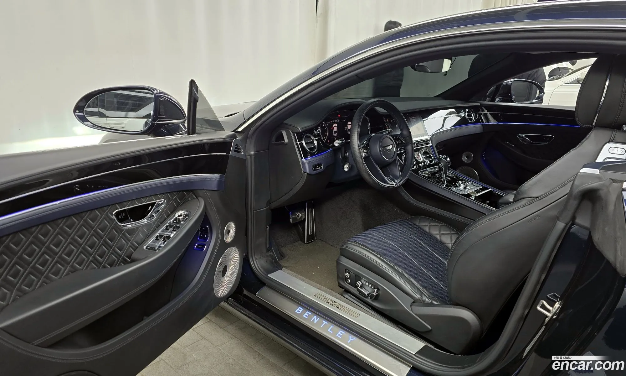Bentley Continental GT 2019 SCBCD13S3KC071086 — 18