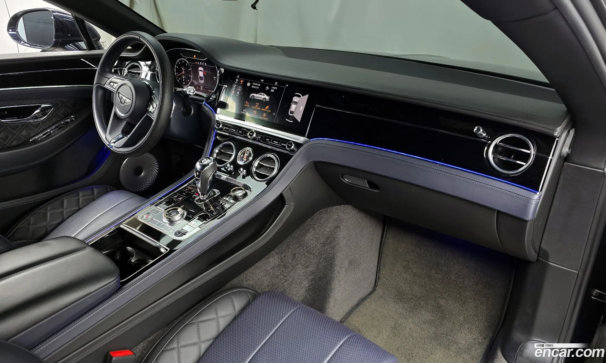 Bentley Continental GT 2019 SCBCD13S3KC071086 — 19