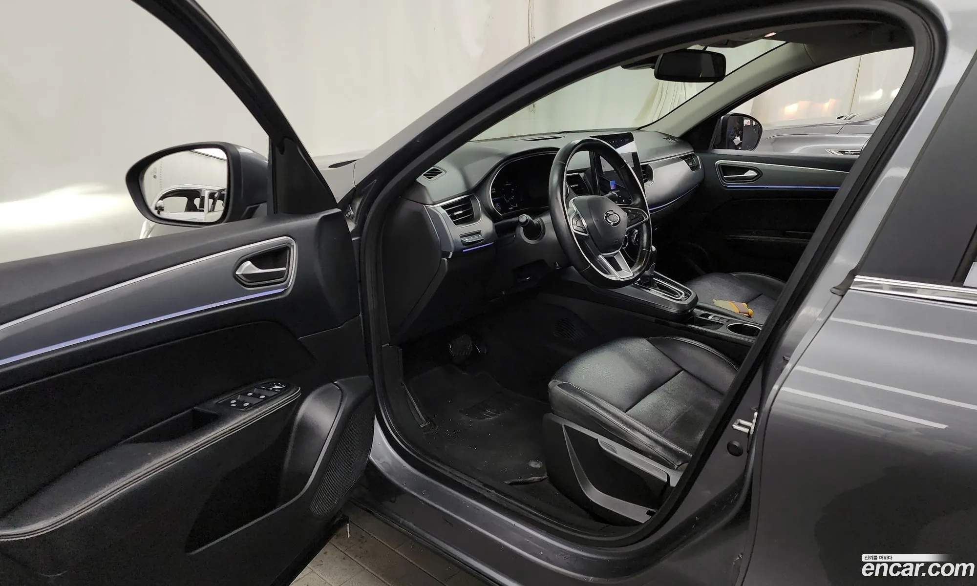 Renault Korea (Samsung) XM3 2020 — 18