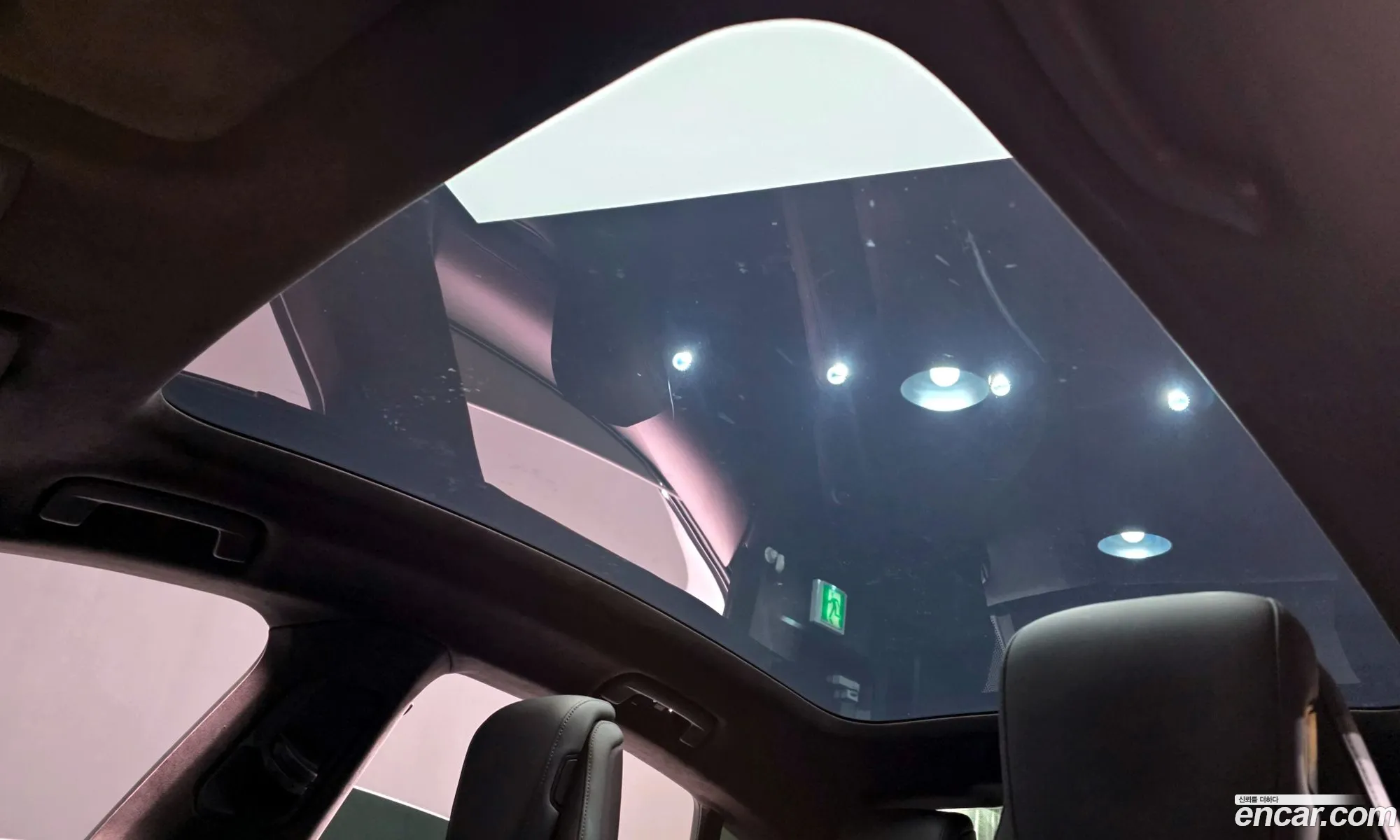 Porsche Taycan 2023 — 13