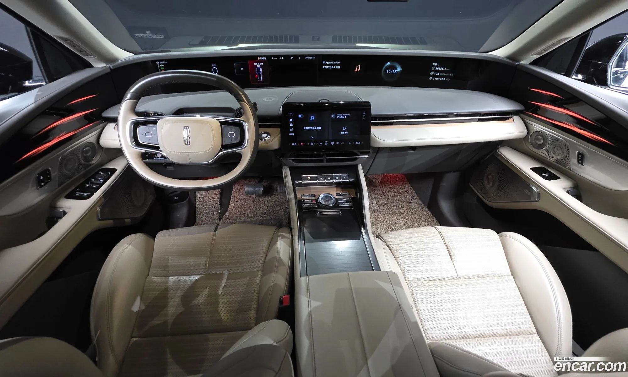 Lincoln Nautilus 2024 — 13